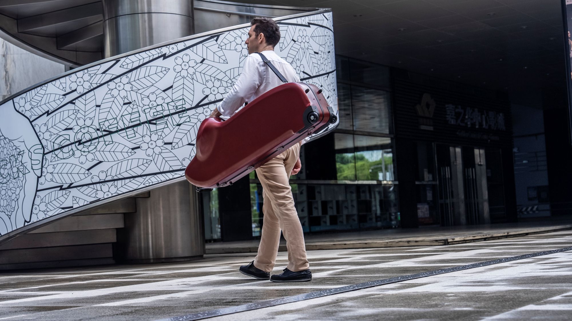 Amazon.com: Crossrock Low A Baritone Saxophone Case with Wheels