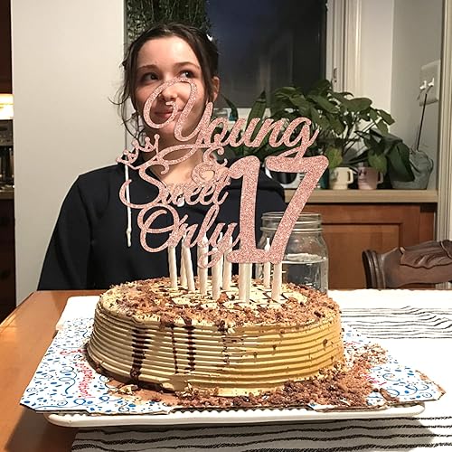 Miniatura 4 de Young and Sweet Only 17 - Decoración para tartas de cumpleaños de 17 años, diseño de reina bailarina 17, decoración de fiesta de cumpleaños de 17