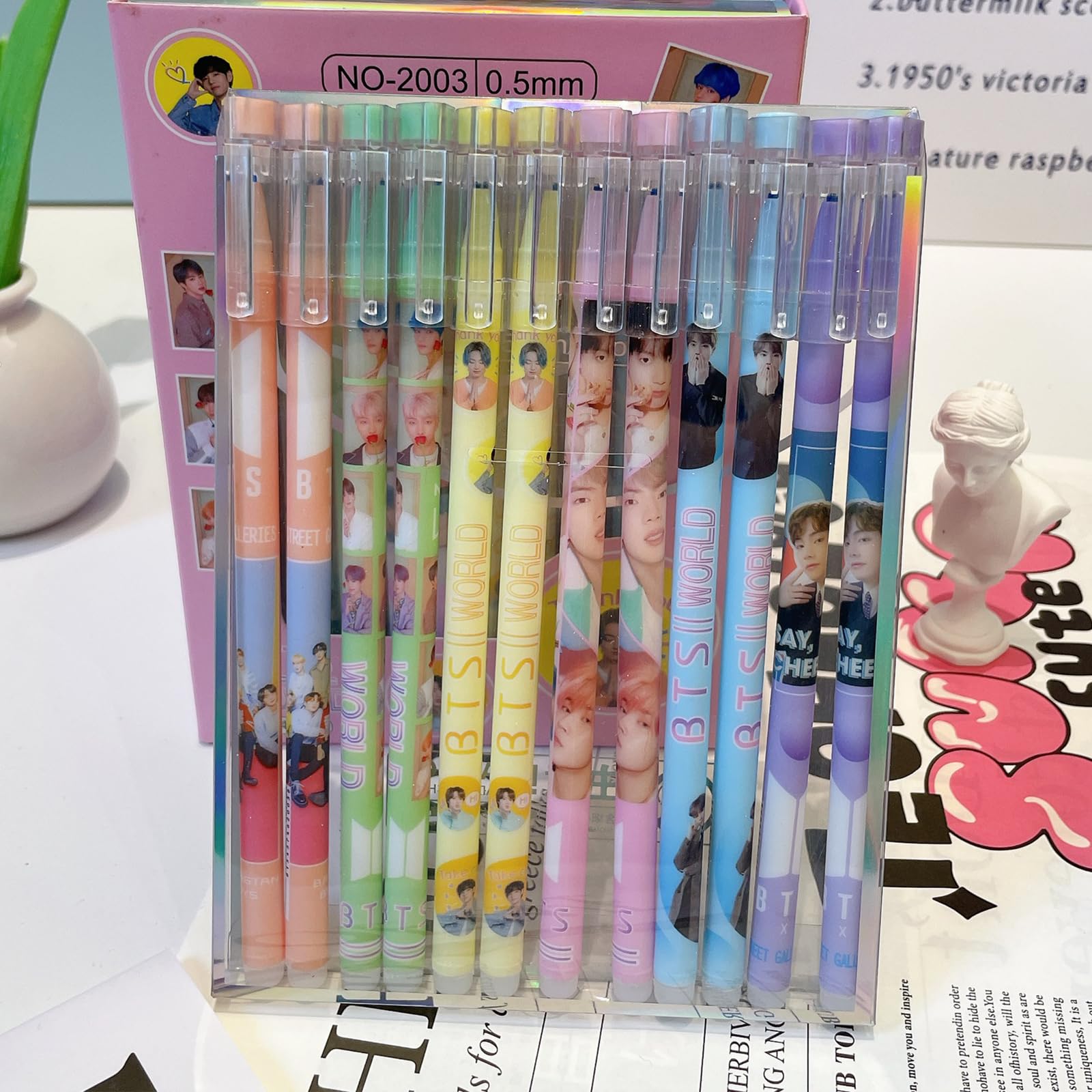 GooLich BTS Merch 24'lü paket, siyah-mavi tükenmez kalem, altı