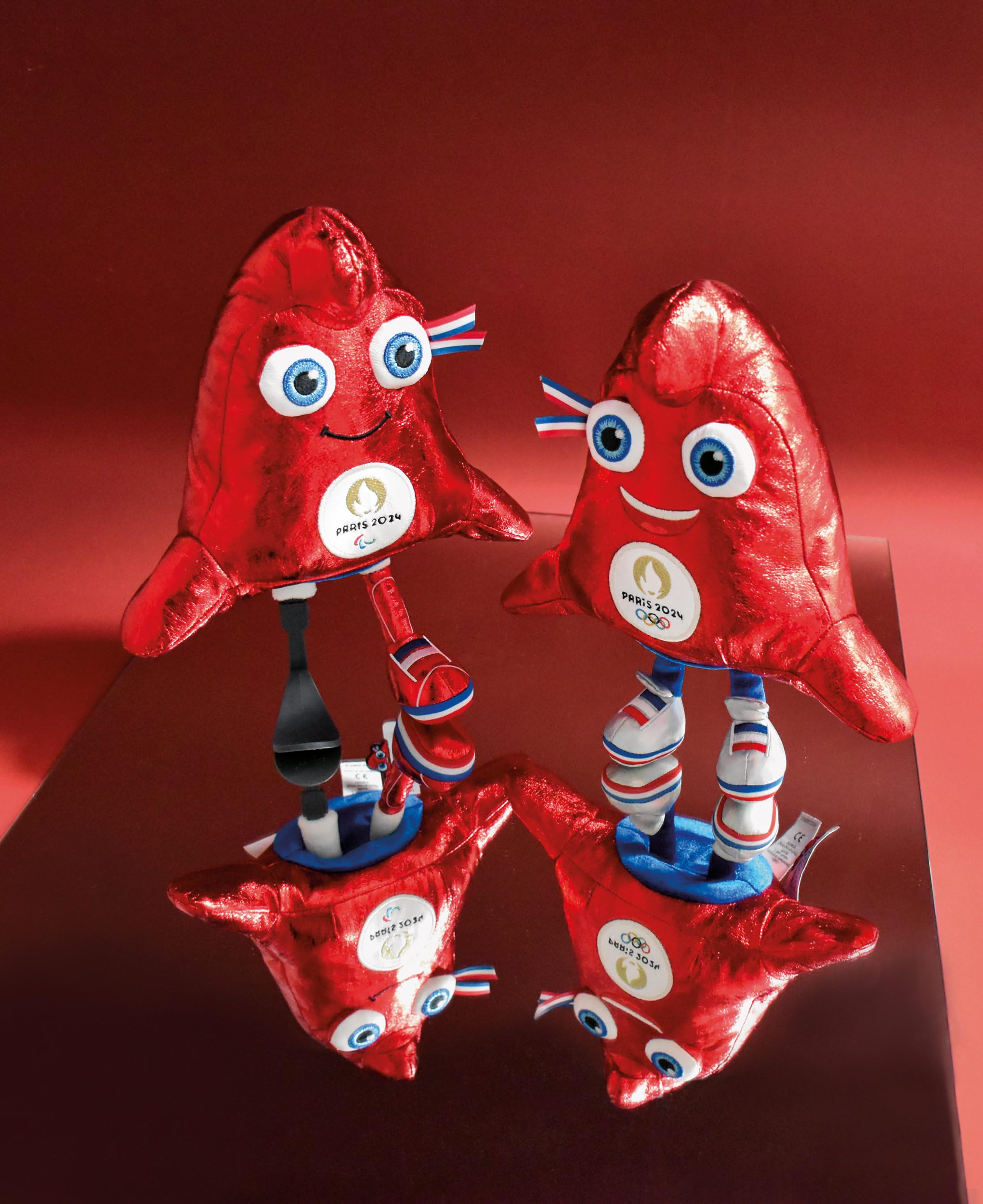 Doudou et Compagnie - Peluche Mascotte Officielle JO - Fabriquée En France - 30 cm - Jeux Olympiques Paris 2024 - Peluche Articulée Extra Douce - Forme Bonnet Phrygien - Cadeau Naissance - JO2405