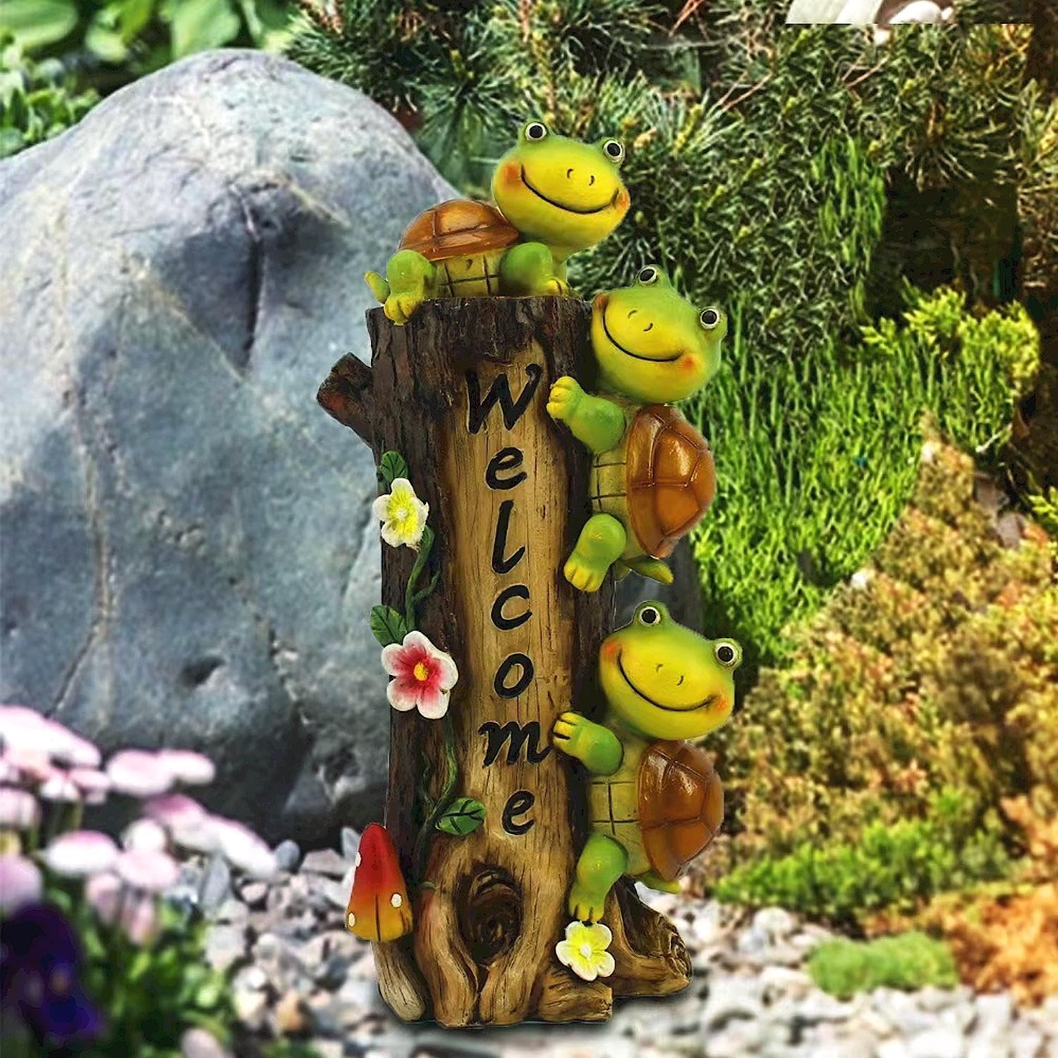 Garden Turtle Statue Solar Powered LED Light, Welcome Turtle Climbing Trees Funny Resin Statues Decor Outdoor Decor Gift for Outside Patio, Yard, Lawn