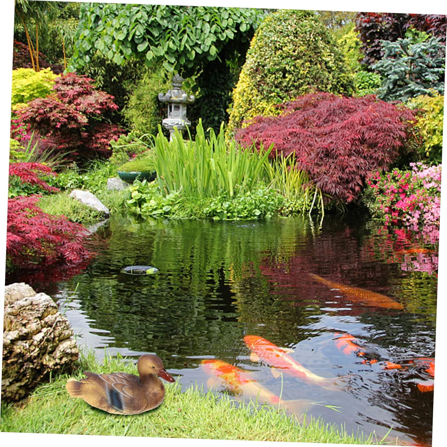 Cabilock Floating Mandarin Duck Decor Realistic Simulation Duck Figurine for Garden and Outdoor Decoration Beautiful Floating Duck Ornament for Backyard and Fish Tank