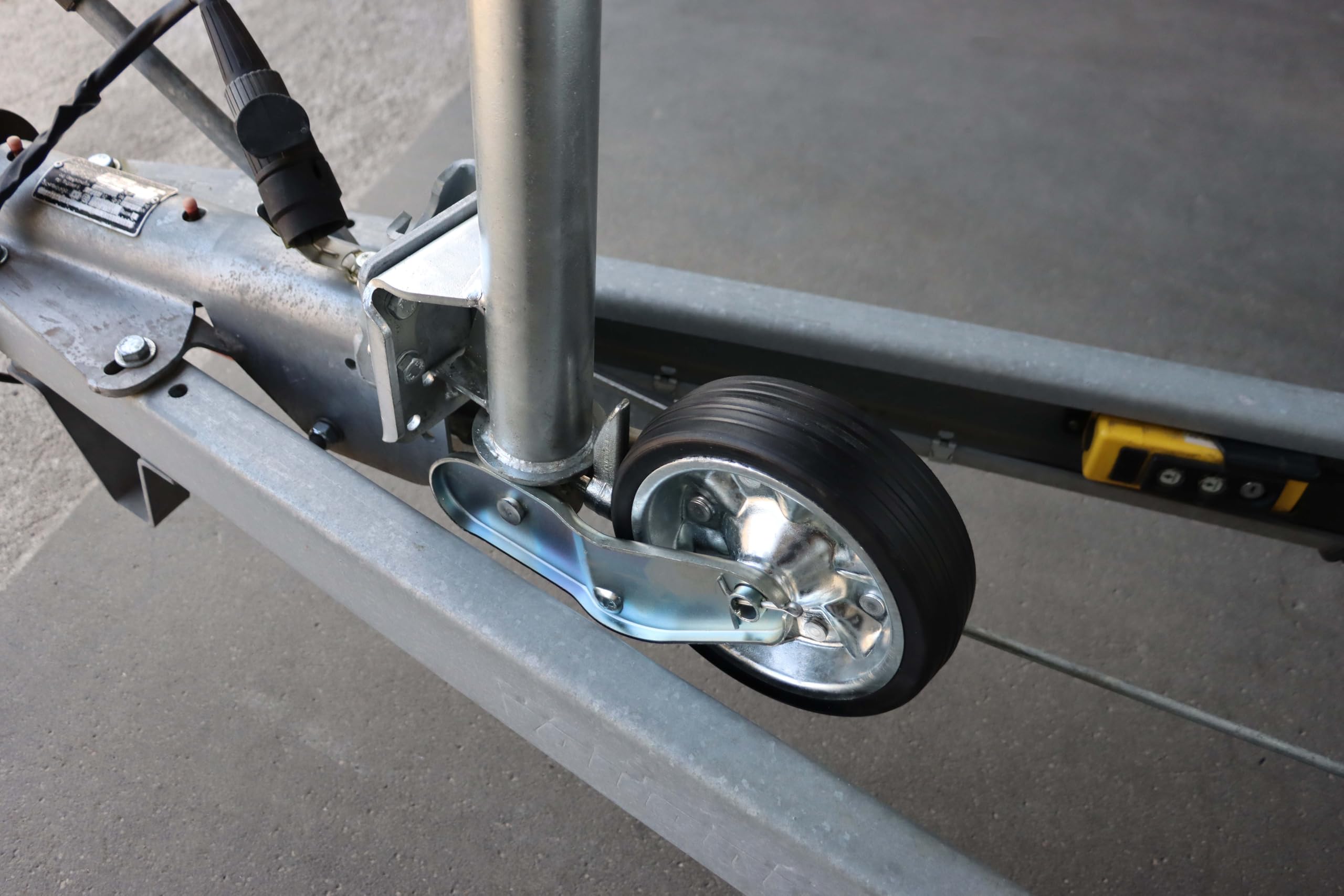 The Drive | Anhänger Stützrad 500KG | vollautomatik | Ø 60mm Rohr mit Anbauflansch | inkl. Anbausatz | Schwerlast mit erhöhter Tragfähigkeit | perfekt für Anhänger, Wohnwagen, Trailer