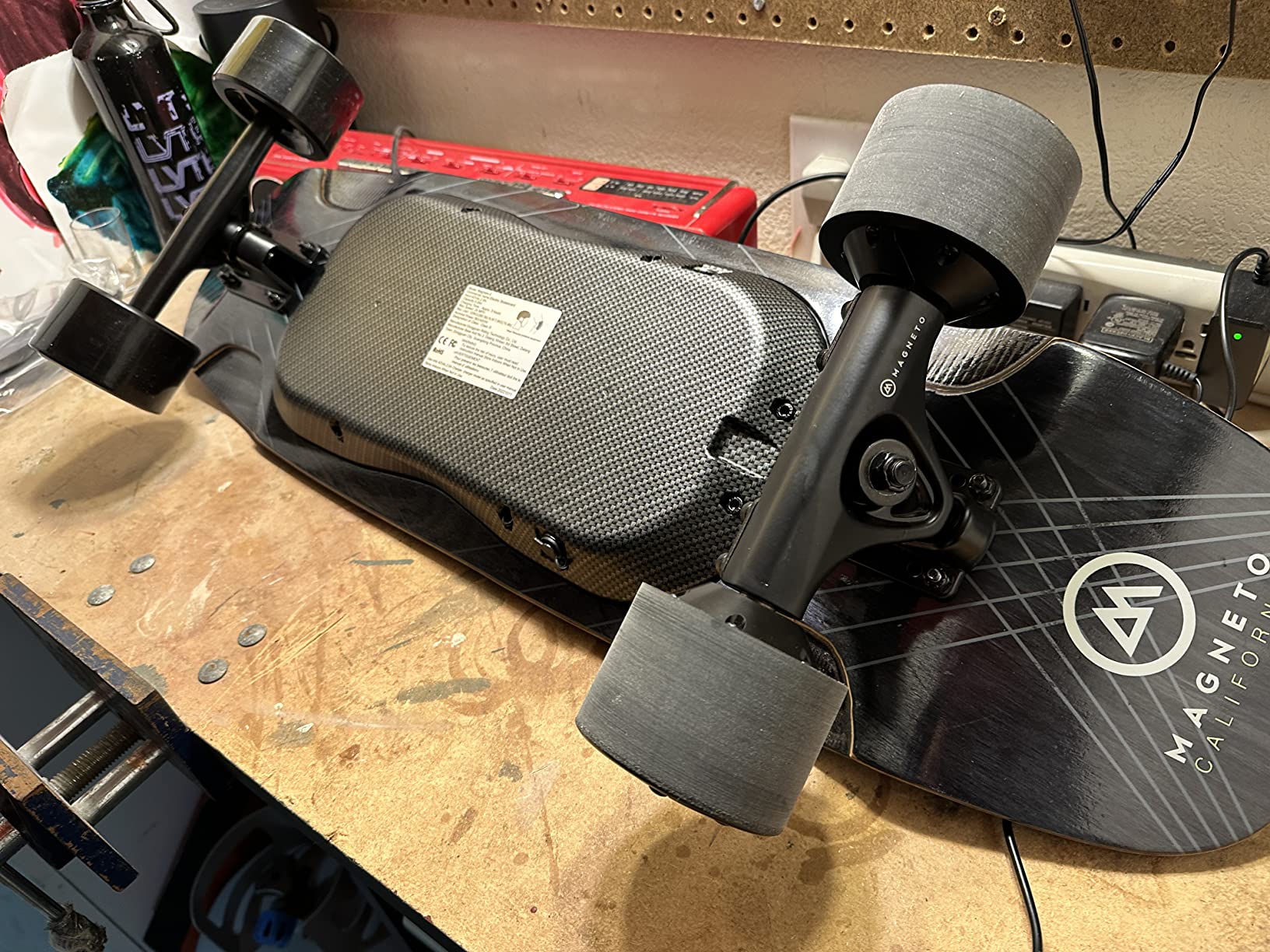 13/mo Finance Patented Hybrid Cruiser Electric Skateboard