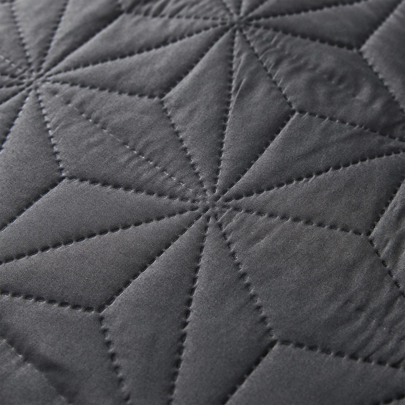 Whale Flotilla Tagesdecke Bettüberwurf 170x220 cm Bedspread mit 1 Kissenbezüge - Weiche und Leichte Steppdecke mit Geometrischem Muster für 4-Jahreszeiten, Grau