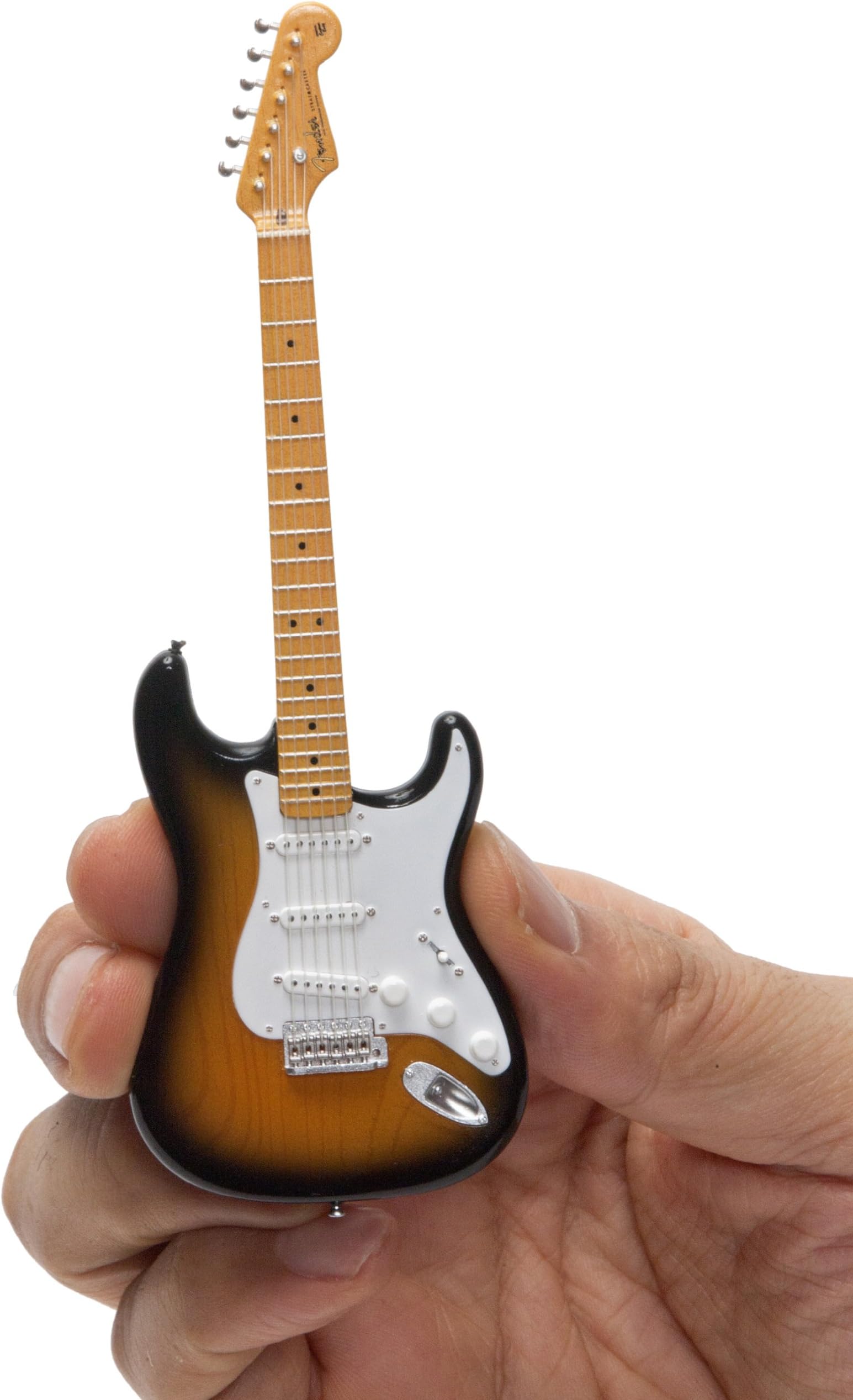 Media Factory Fender The Best Collection 1954 Stratocaster & Form FIT CASE (Guitar Legend Series) (Japanese Edition) JP Oversized – September 1, 2017