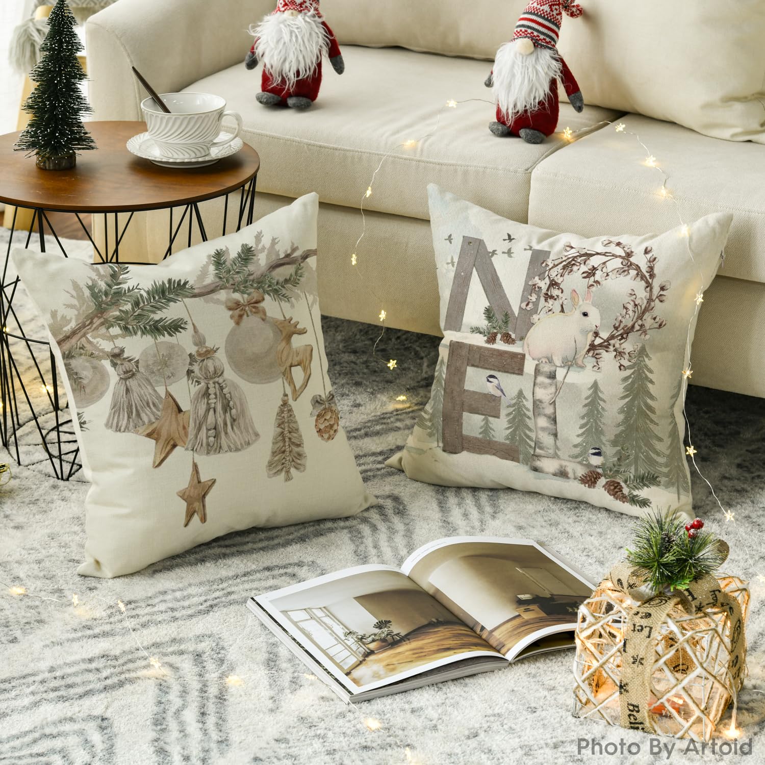 VITEVER Weihnachts-Kissenbezüge 4er Set – 45x45 Cm, Mit Holly & Kiefernzapfen-Muster