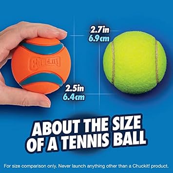 Chuckit! Special Bucket Set - 8 Ultra Ball Medium and Cleaning Bucket