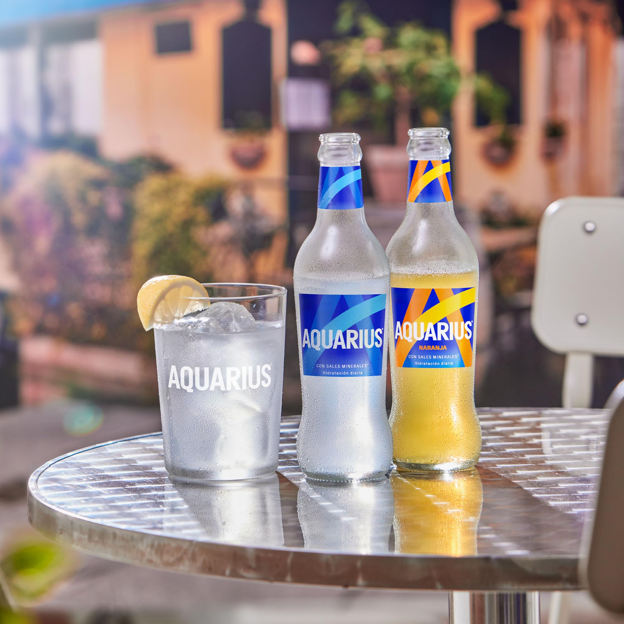 Aquarius Naranja, Bebida Hidratante con Sales Minerales, Baja en Calorías - Pack 9 Latas, 330 ml