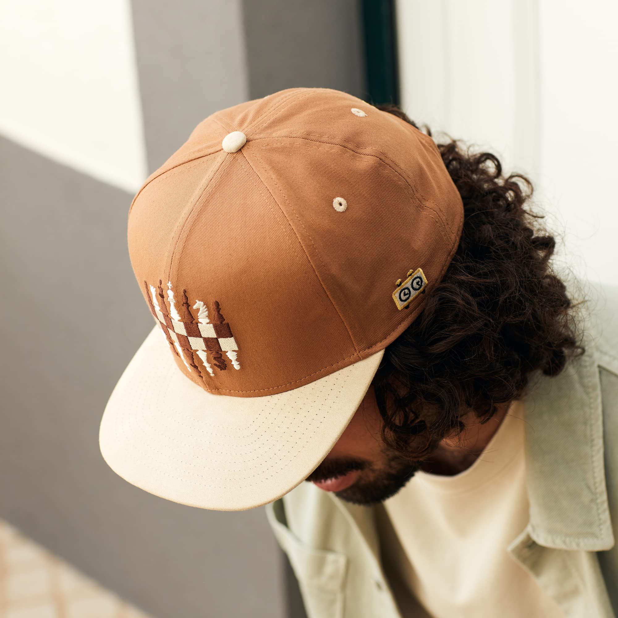 Cadency - Cappellino da uomo, con chiusura regolabile, a scacchi, da baseball, con visiera dritta, di alta qualità, durevole, taglia unica, unisex, marrone chiaro, misura regolabile, marrone, Taglia