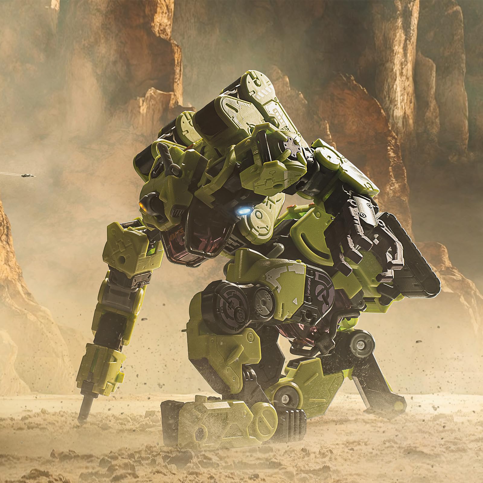 Amazon.com: 52TOYS MEGABOX MB-12DE LANDBREAKER Elite Deformation