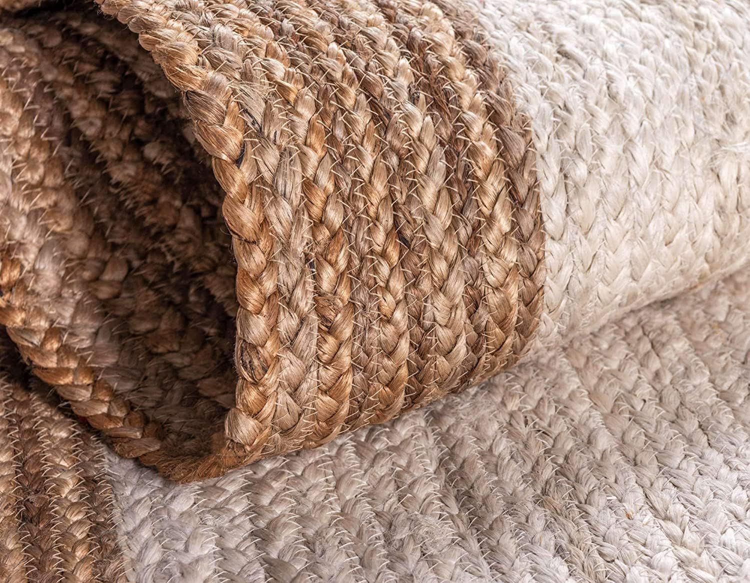 Tapis décoratif en jute naturelle tressé fait à la main