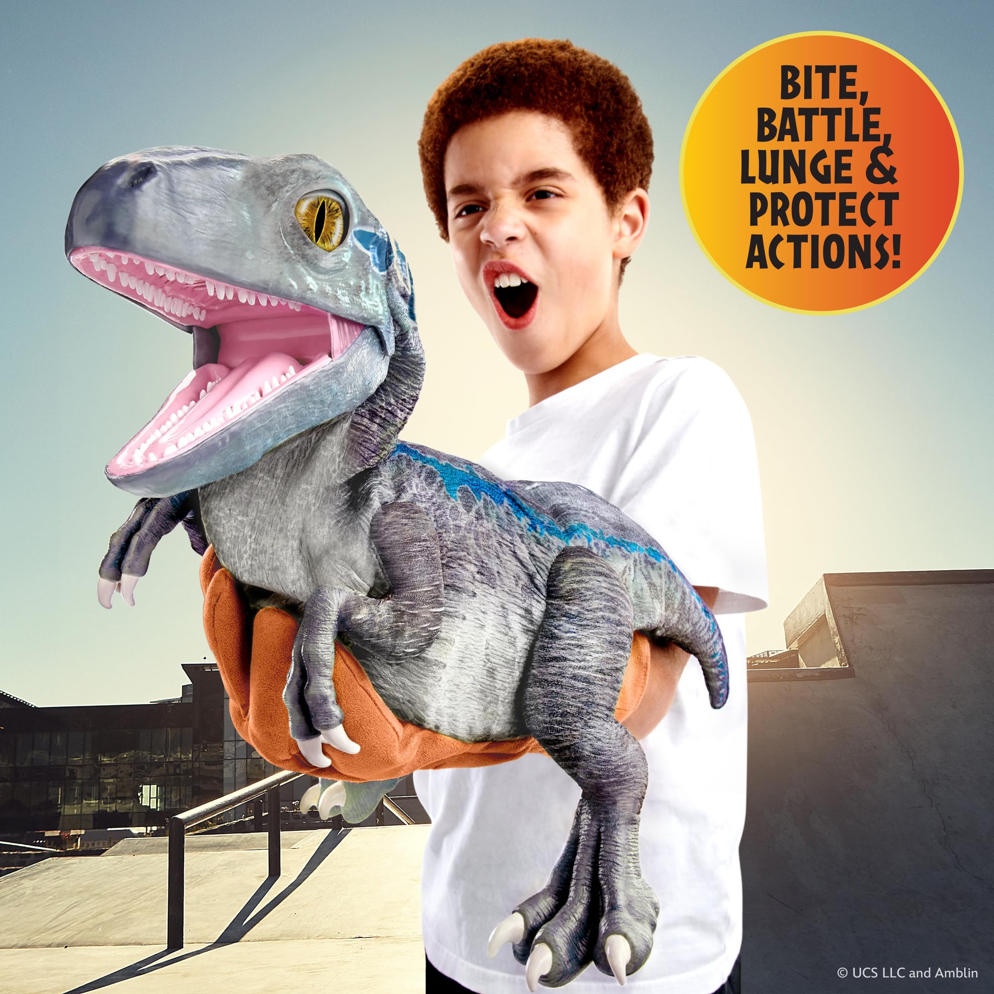 Jurassic World Blue Raptor Puppetronic - Interactive Dinosaur Toy -6