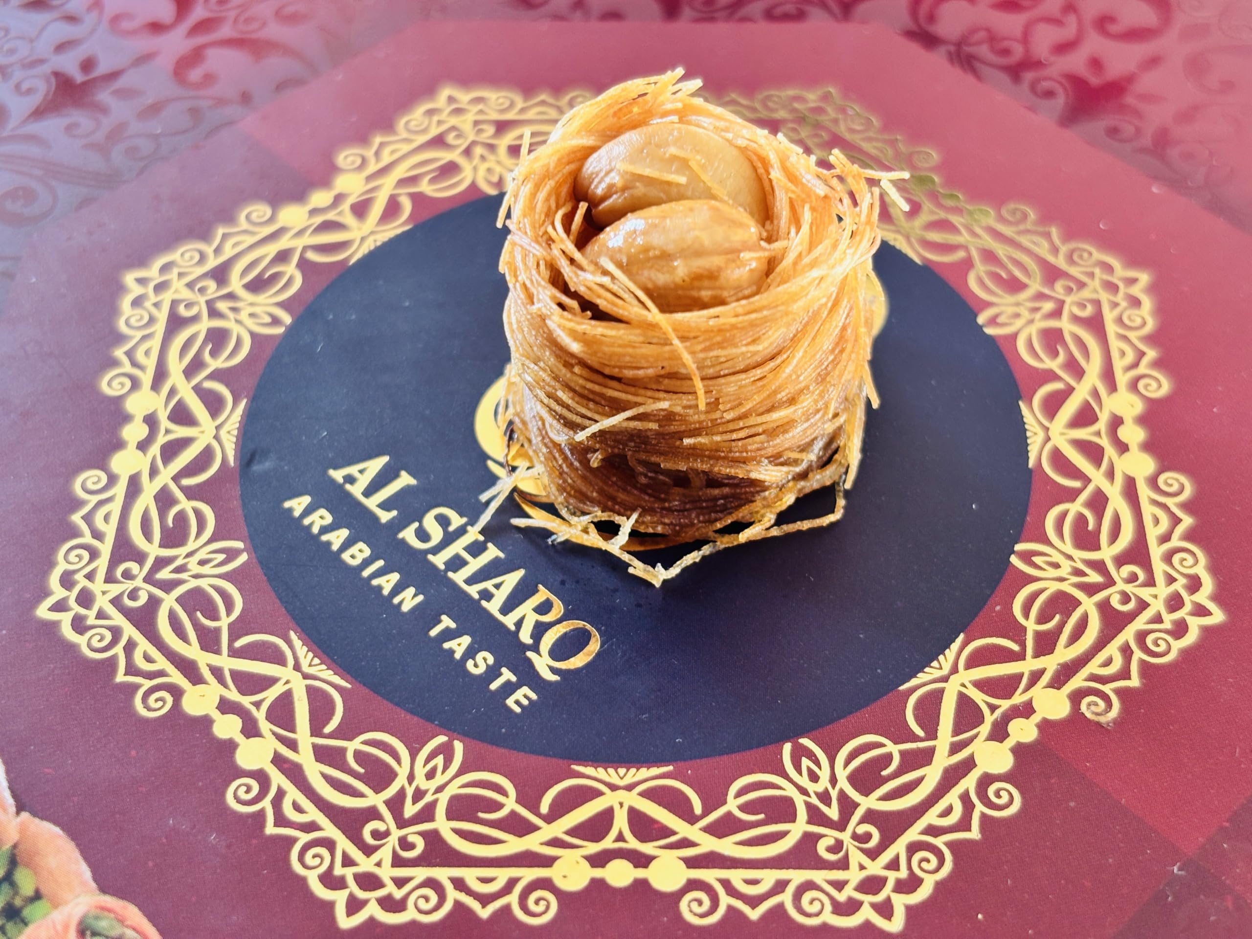 Baklava 950 g, 60 unidades I Baklava de primera clase Baklava Mediterráneo, baklava con nueces, pistachos y anacardos, elegante envoltorio de regalo I, sin conservantes, sin (larg)