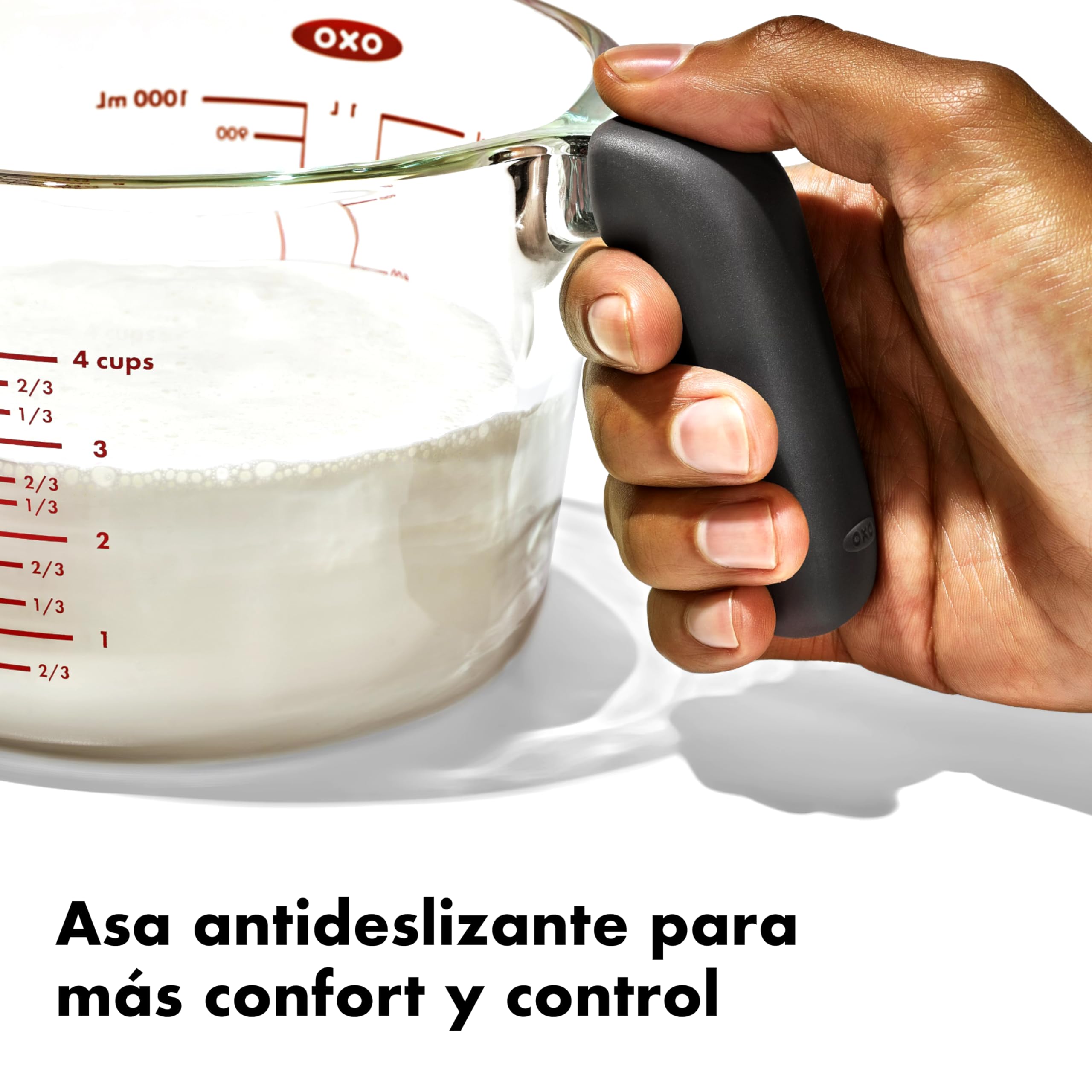 OXO Good Grips Taza medidora de vidrio con tapa, 500 mL | Vidrio borosilicato resistente a choques térmicos, pico antigoteo, tapa segura, mango antideslizante