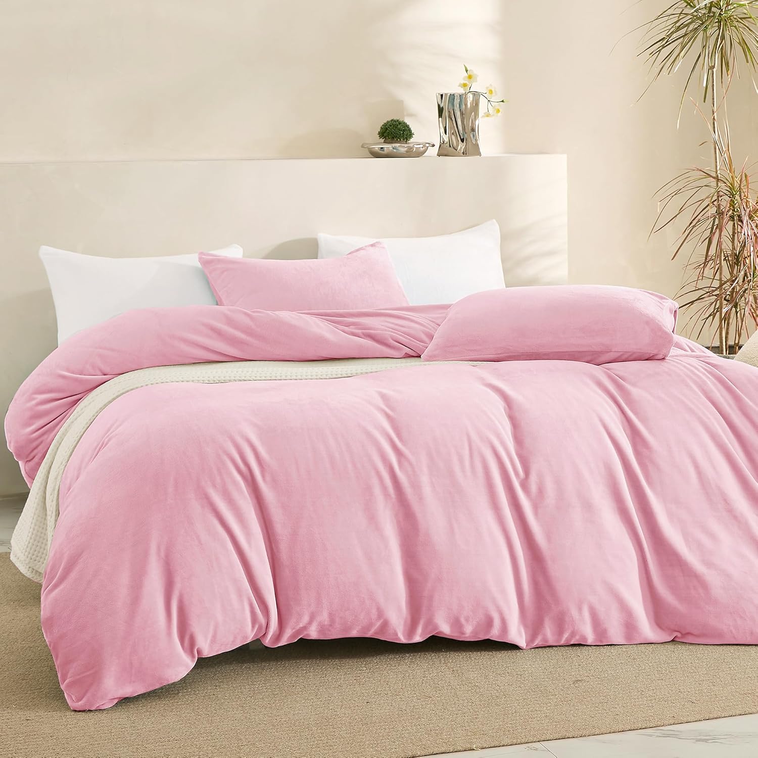 JELLYMONI Baby Pink Velvet Duvet Cover Queen Size - 3 Piece Ultra Soft Plush Bedding Set, Luxury Fluffy Comforter Cover with Zipper Closure & 8 Corner Ties for Bedroom - Image 7