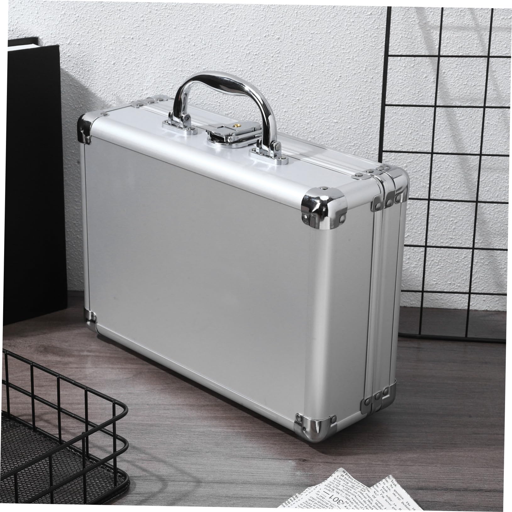 Aluminium Mehrzweck Handkoffer Klein mit Robustem Metallgehäuse Abschließbar Vielseitig für Make Up Instrumente Zubehör Tragbar und Sicher Transportierbar