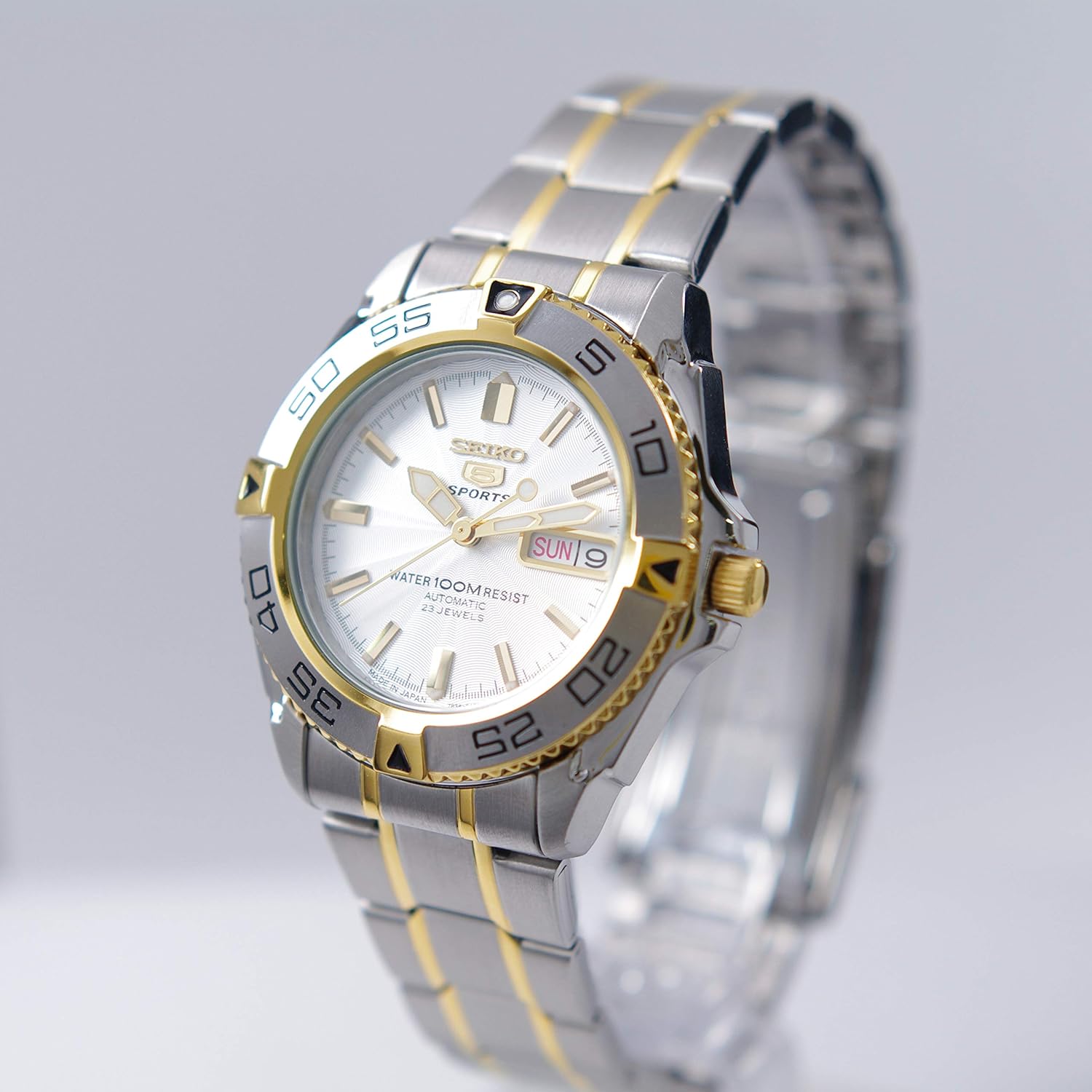 Miniatura 8 de SEIKO 5 Sport 5 Sports Reloj automático hecho en Japón Hombre SNZB24J1 (Importación Paralela), Moderno