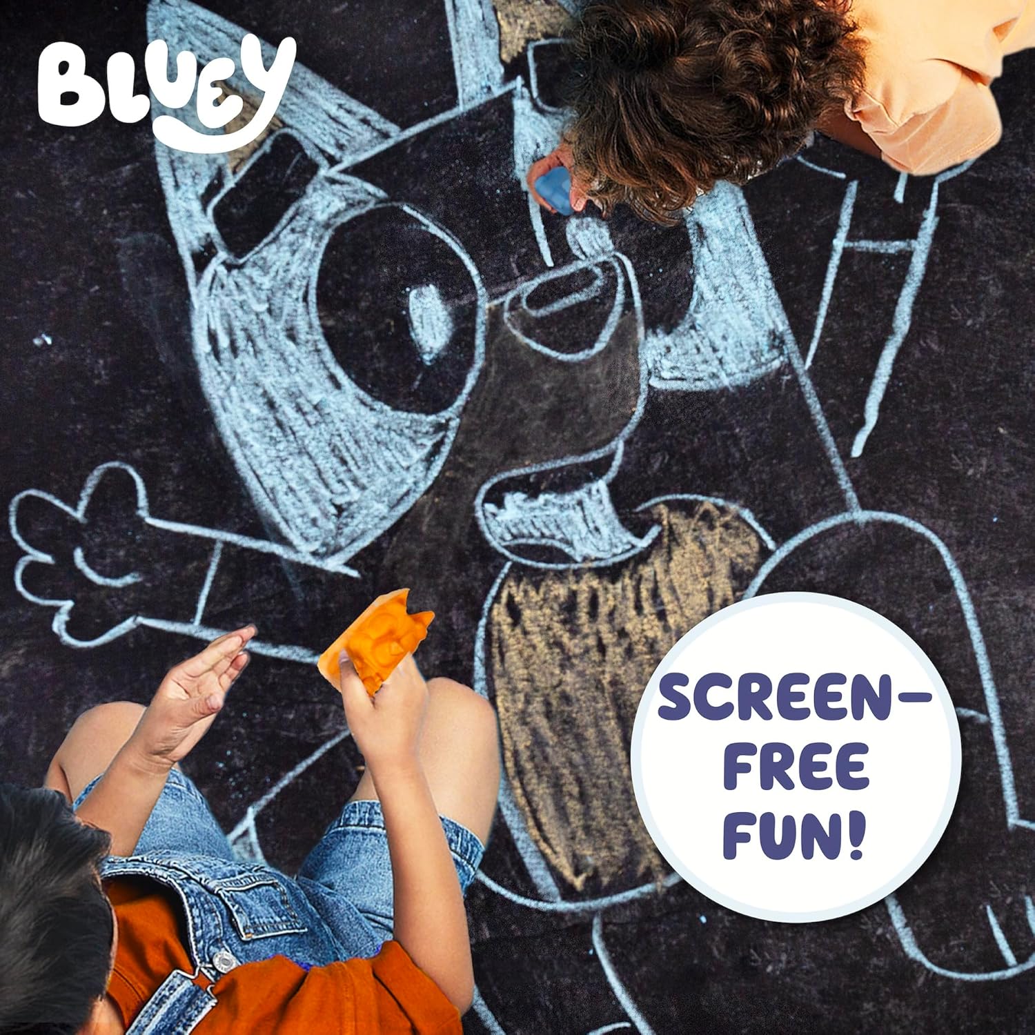 Bluey Sidewalk Chalk & Reusable Stencils, 4-Piece Art Kit