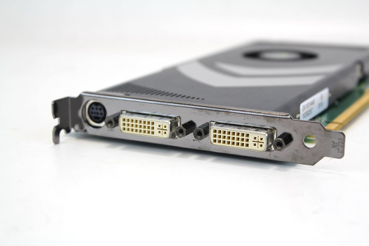 512MB Dell GeForce 9800GT DDR3 Dual DVI Video Card w/TV-out PCI Express PCI Express J359K