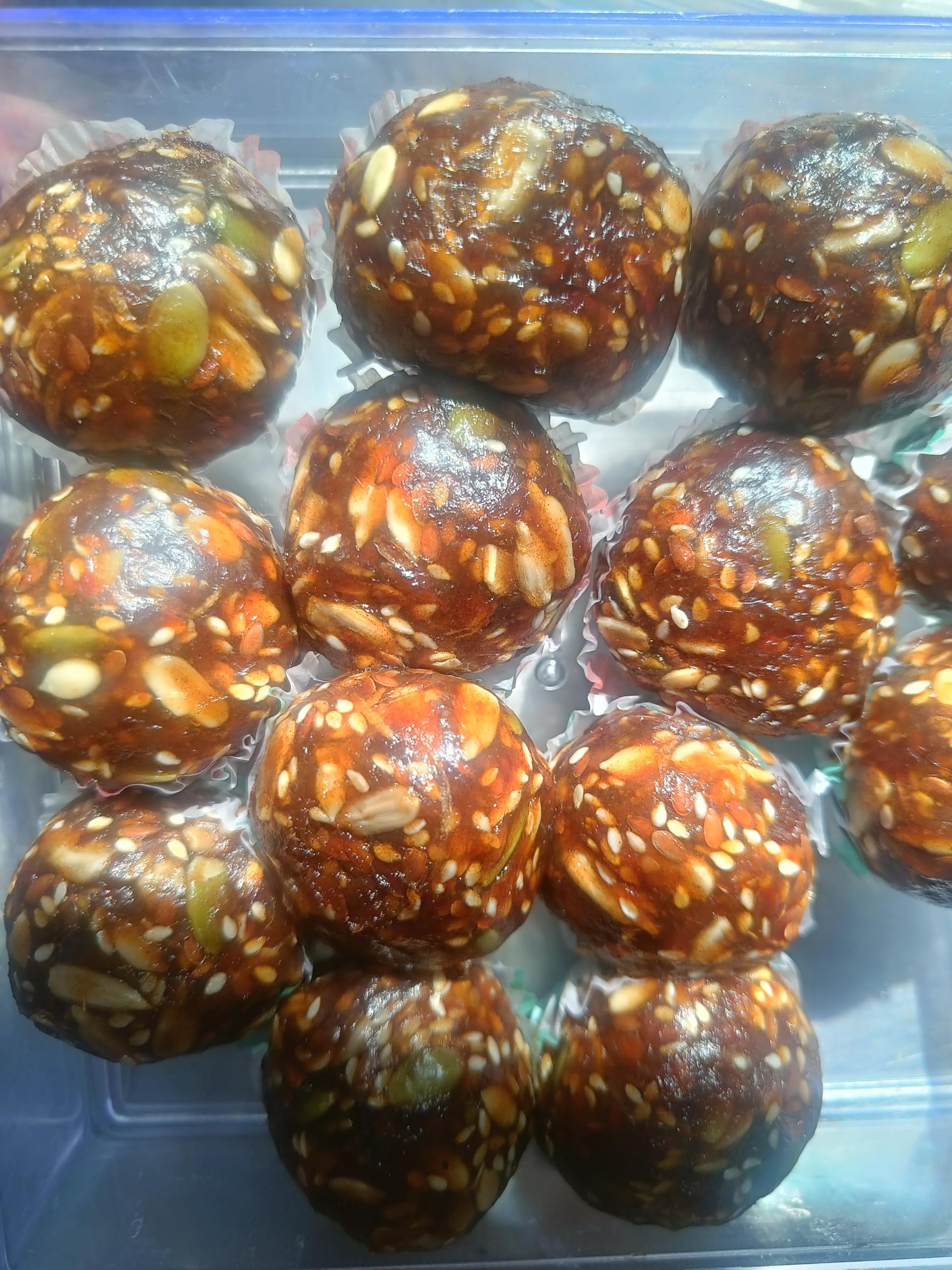 JAYANI Homemade Khajoor, Seeds and Dryfruits Laddoo, Traditional Indian Snack Mix 2