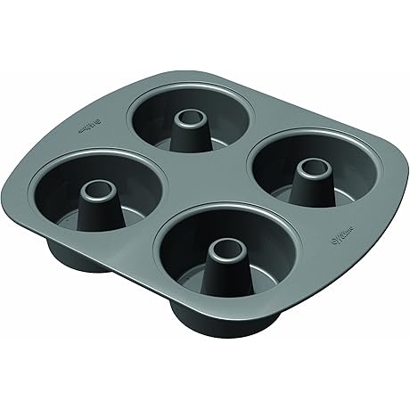 Mini Angel Food Cake Pan, 4-Cavity: Baking Genius at Your Fingertips