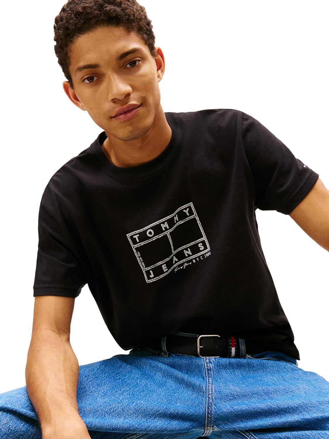Tommy Jeans Men's Short Sleeve Cotton Graphic T-Shirts with Printed Distressed Flag Logo
