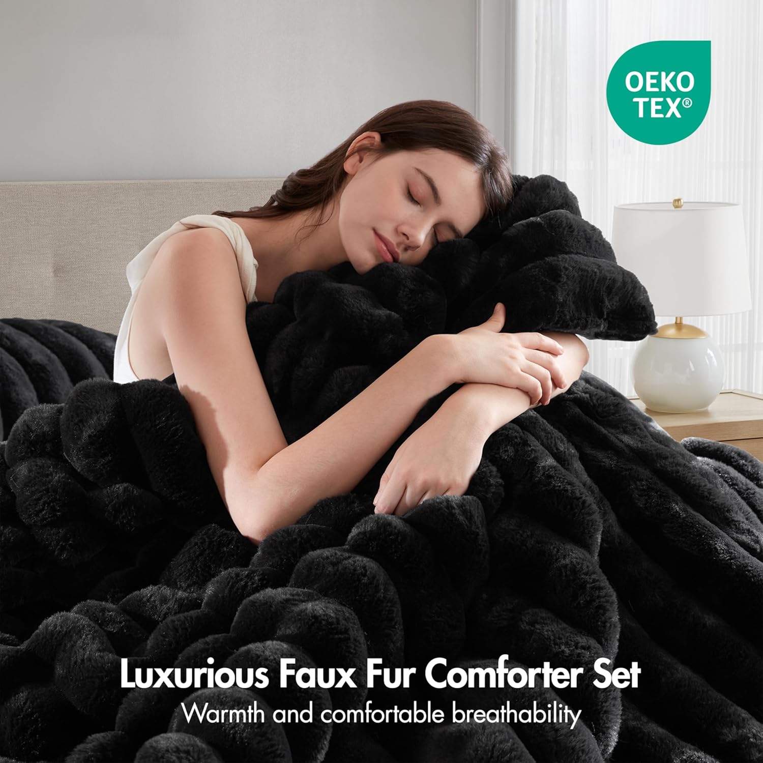 Madison Park Jasmine Queen Comforter Set, Luxurious Reversible Faux Fur Plush Ribbed Velvet Bedding, Fuzzy Thick Warm Winter Comforter, Super Soft Fluffy 3-Piece Set Black