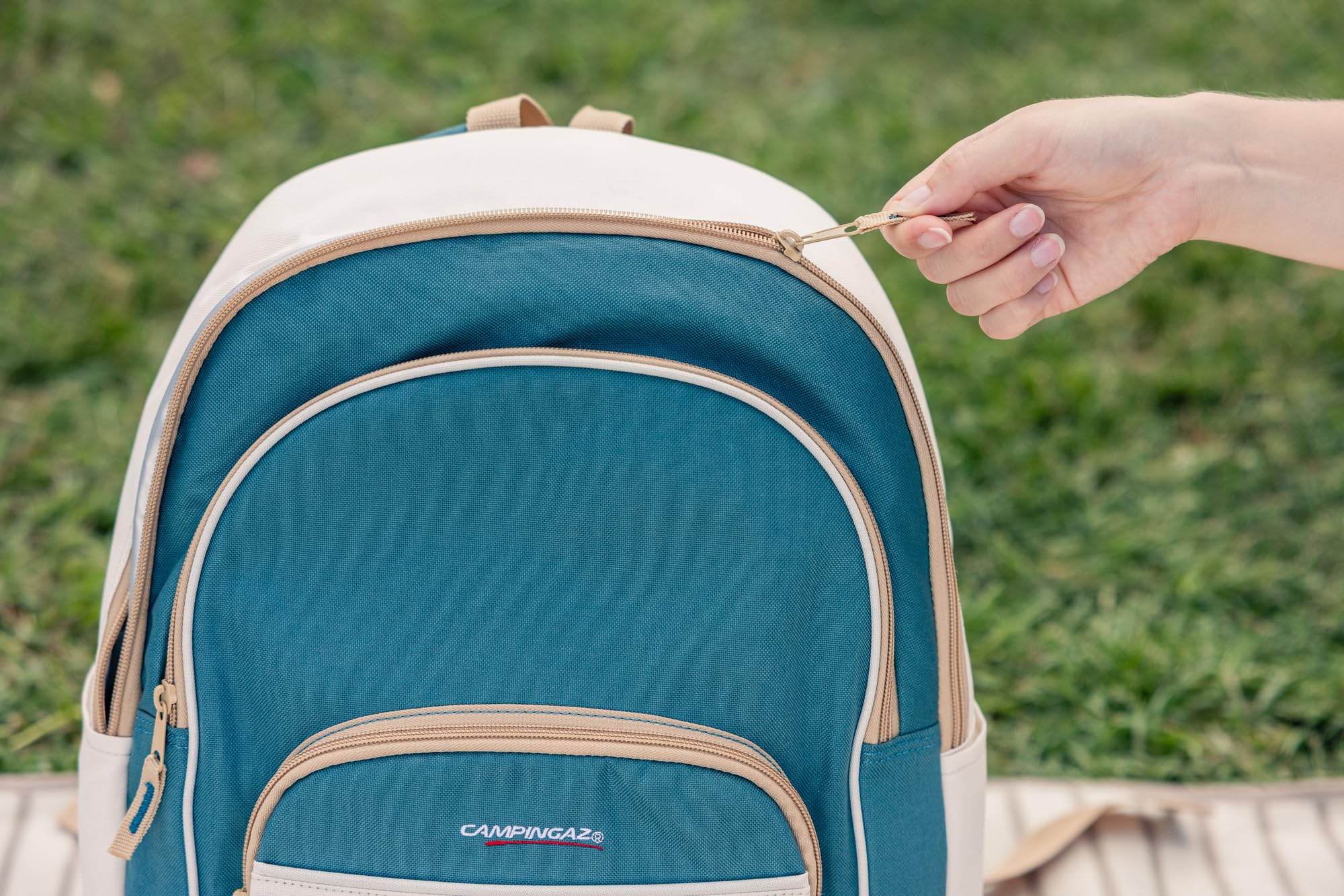 Campingaz Fold'n Cool 20 L Zaino Termico, utrzymuje jedzenie i napoje zimne do 13 godzin, lekki i składany