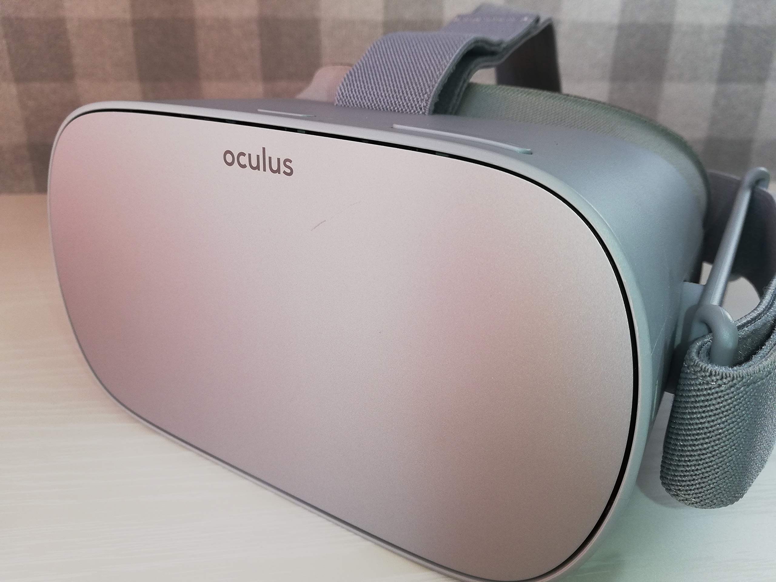 Amazon | Oculus Go オキュラス 単体型VRヘッドセット スマホPC不要 