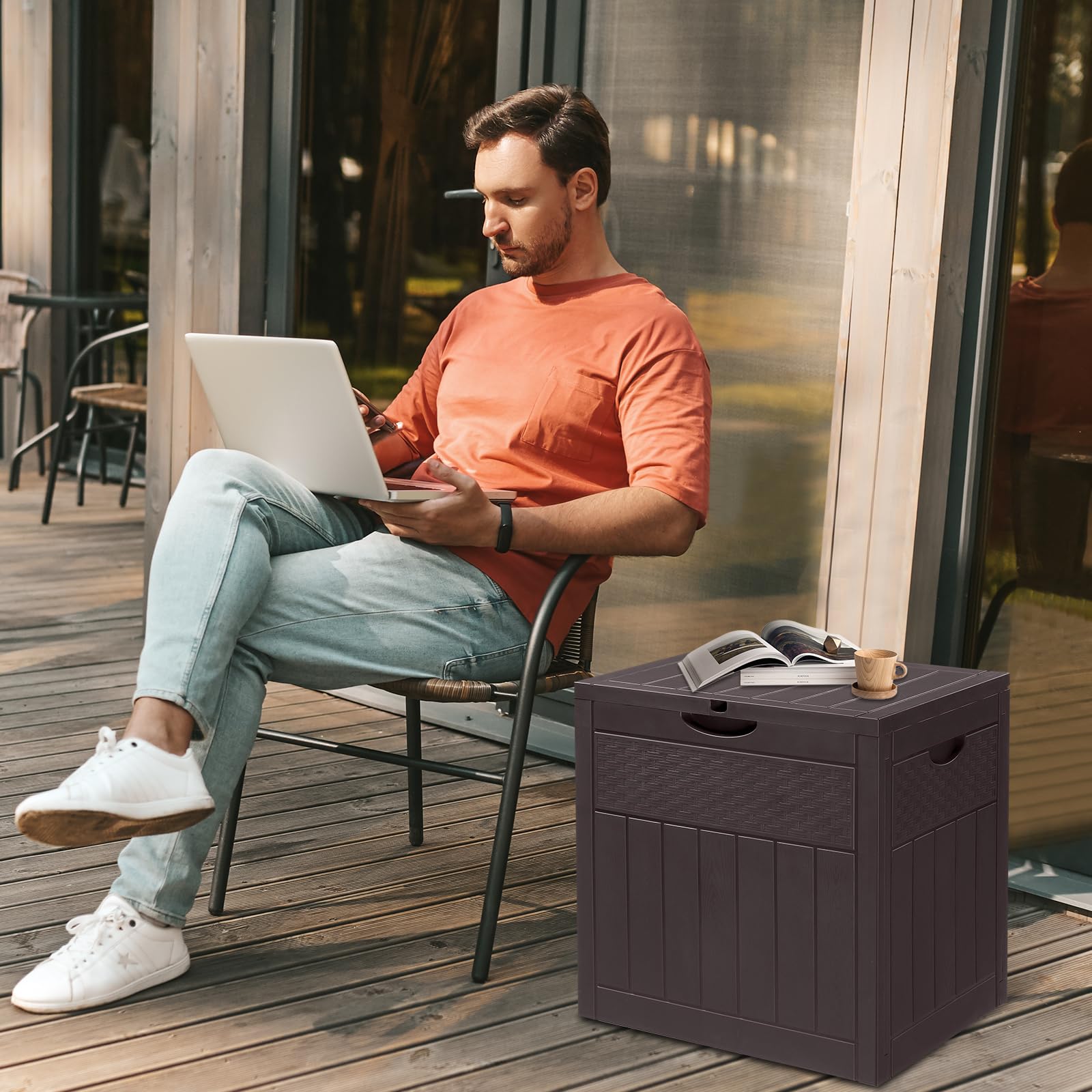 Gartenbox wasserdicht, 126L Outdoor Aufbewahrungsbox für Gartenmöbel, Poolzubehör und Werkzeug, 56 x 53 x 43 cm, Braun