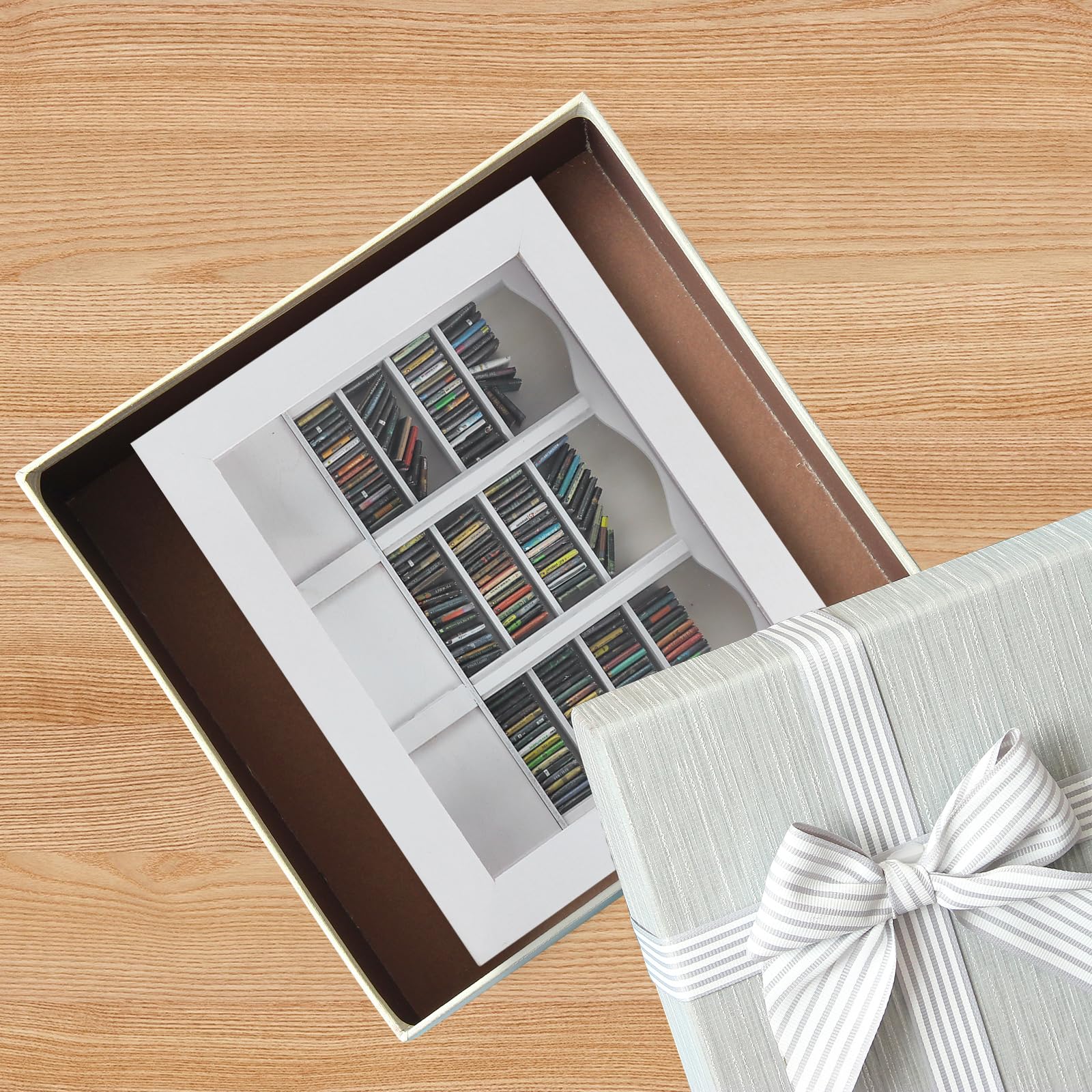 Bibliothèque pour l'anxiété, Meuble miniature créative pour maisons de poupées en bois, cadeau anti-stress pour les amoureux des livres, ornement décoratif (Blanc)