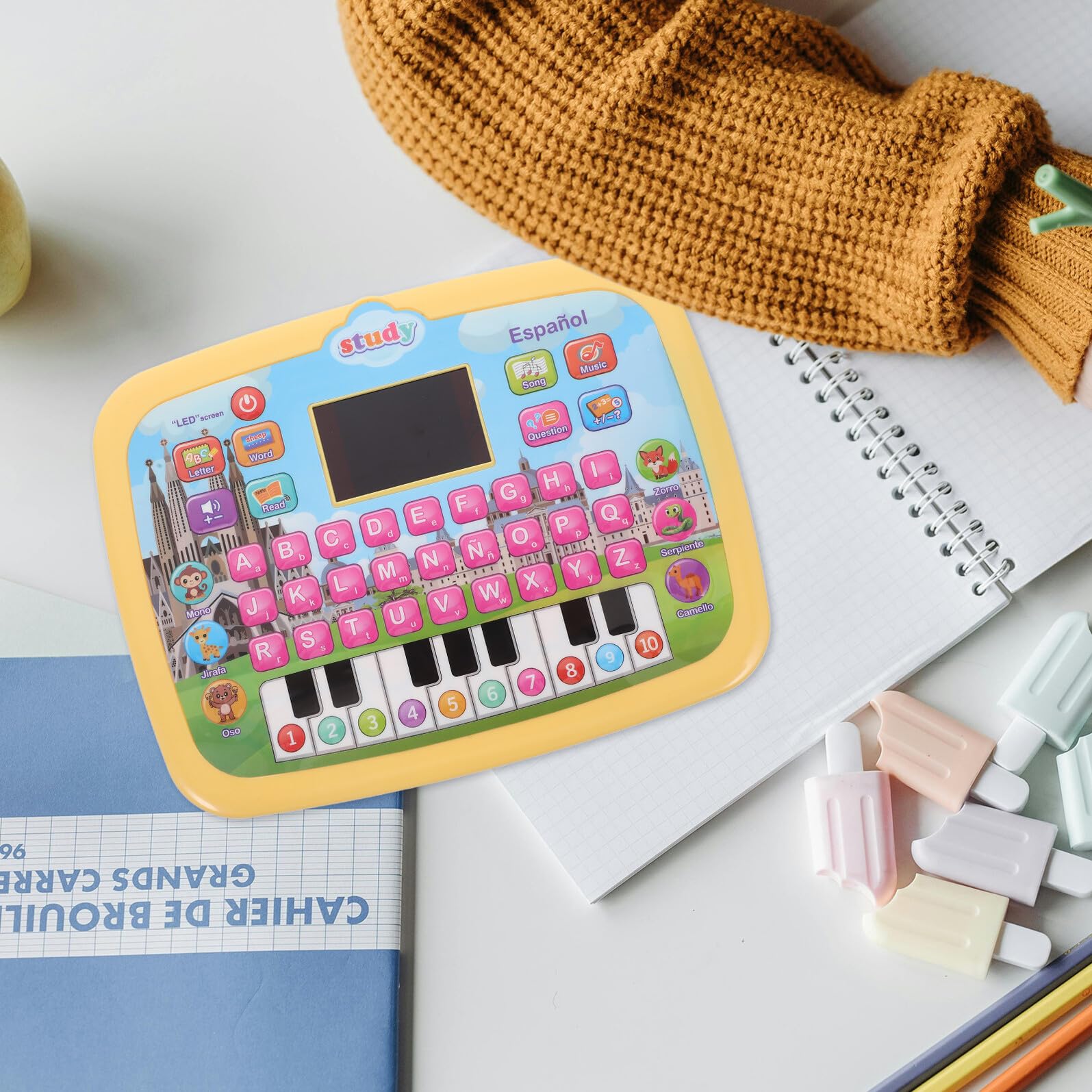 Tableta Bilingüe de Español para Niños Pantalla Led, Táctil, Abs | Juguete Educativo Multifuncional, 3 Pilas Aa No Incluidas, Amarillo Decoracion Colegio, Juguetes Didácticos Años