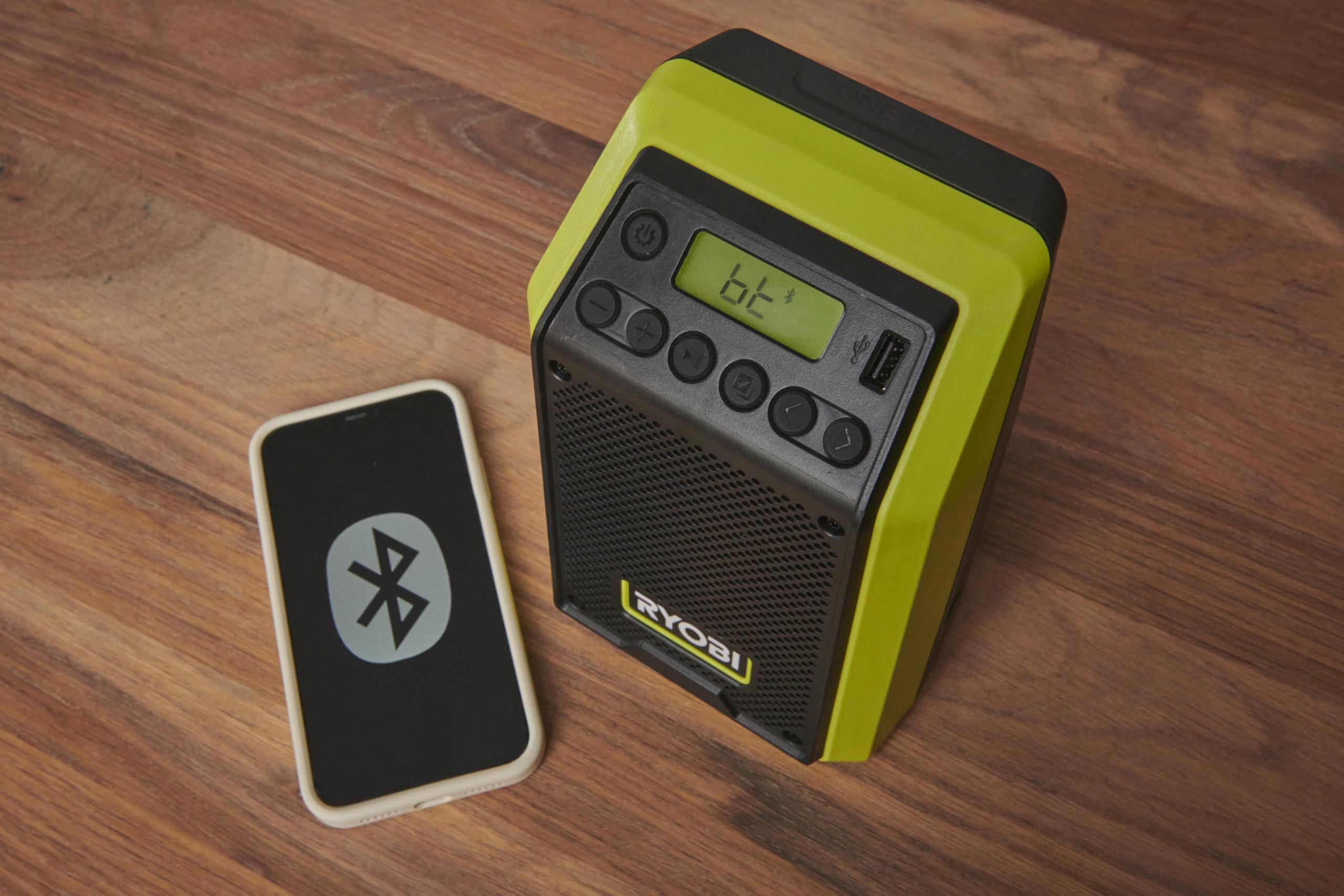 Ryobi 18 V One+ Akumulatorowe Radio Bluetooth, Funkcja Dab/Dab+, bez Akumulatora i Ładowarki