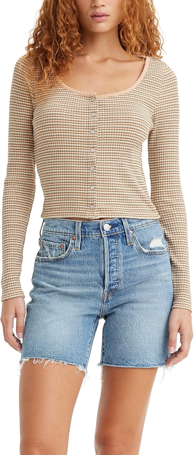 Levi's Women's Britt Snap Front Top (Also Available in Plus)