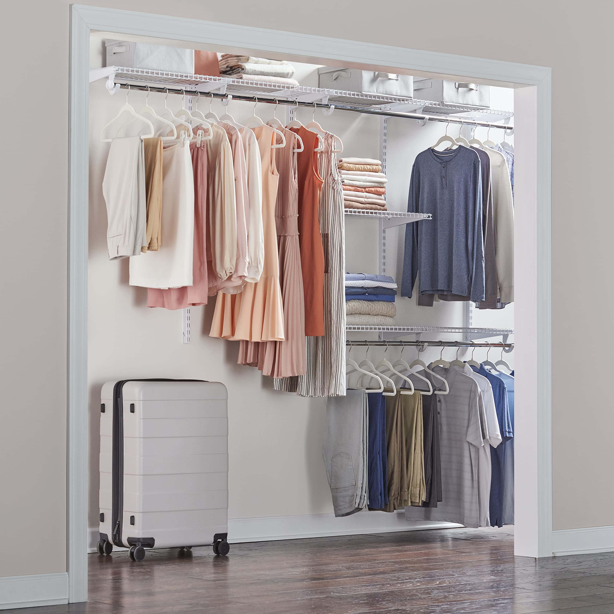 Rubbermaid Configurations Deluxe Closet Kit, Titanium, 48 Ft., Wire