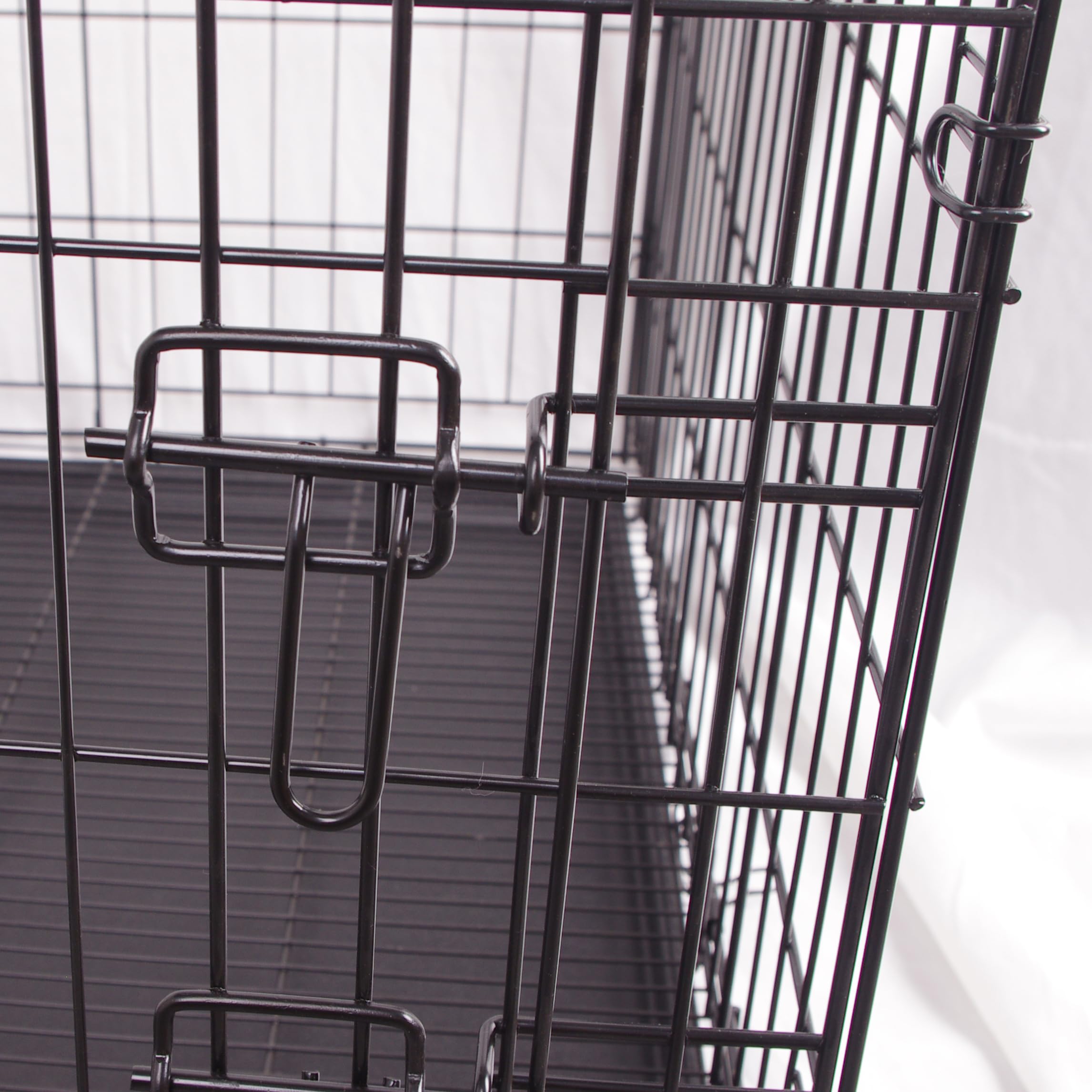 Jaula de Alambre de Metal Duradera y Plegable para Perros con Bandeja, Puerta Individual, 76 x 48 x 53 cm, Color Negro