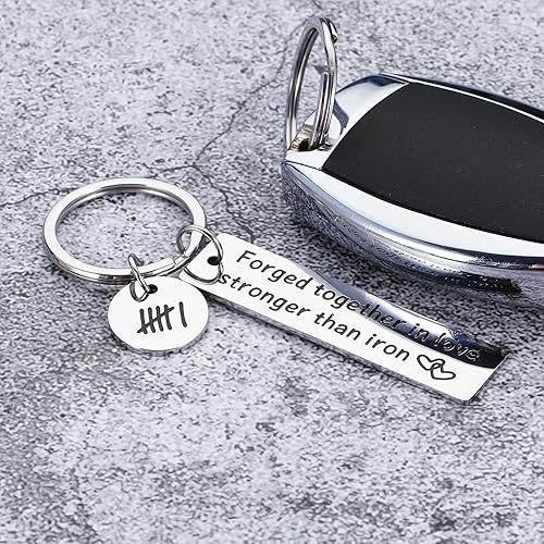 Miniatura 2 de 6 aniversario para él y ella, llavero de aniversario de hierro, regalos para él, su esposo, esposa, sexto aniversario de boda, mujeres, hombres,