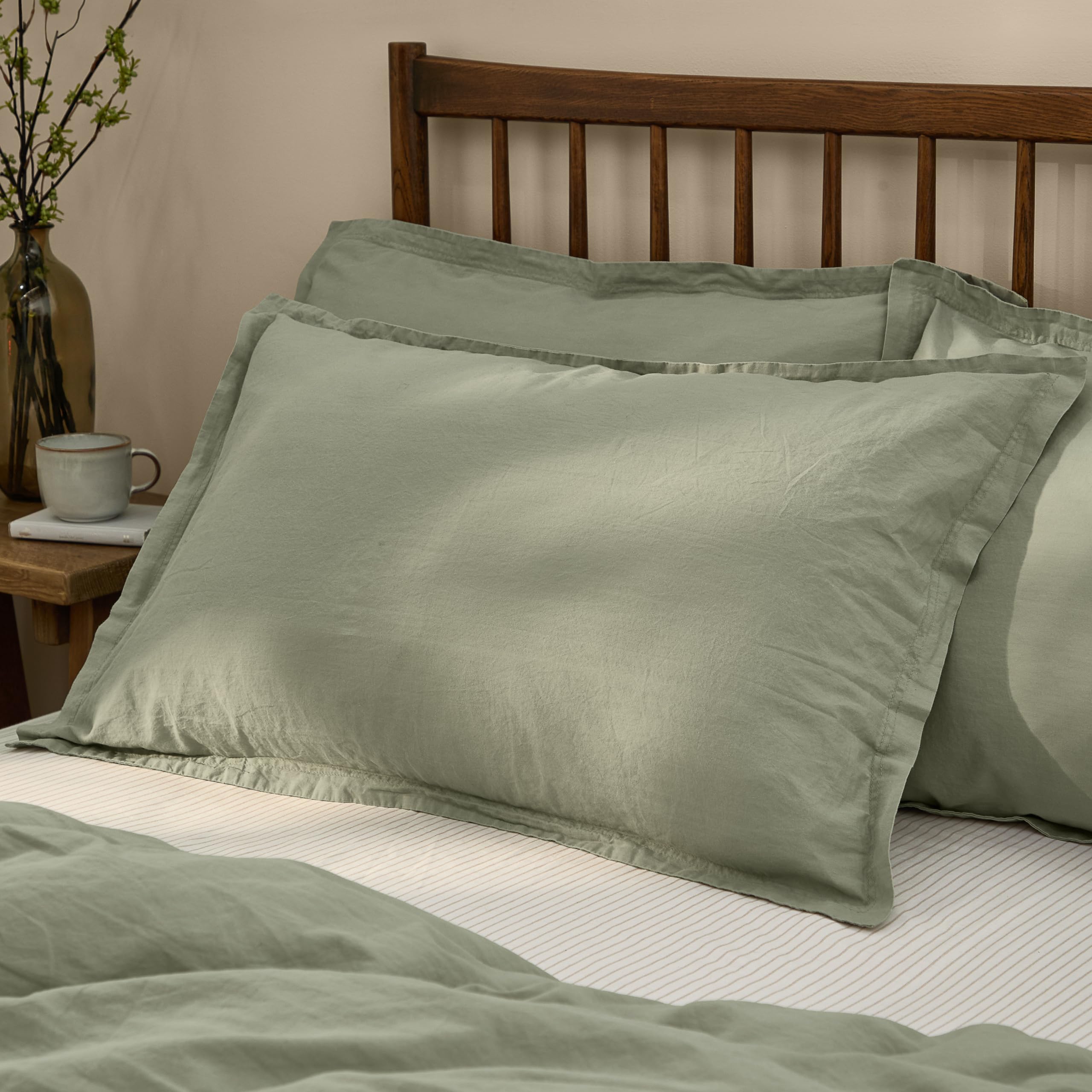 Yard Hebden Washed Cotton Pillowcase Pair – Soft Relaxed Percale Minimalist Pillow Covers (Bay Green – 75x50cm)