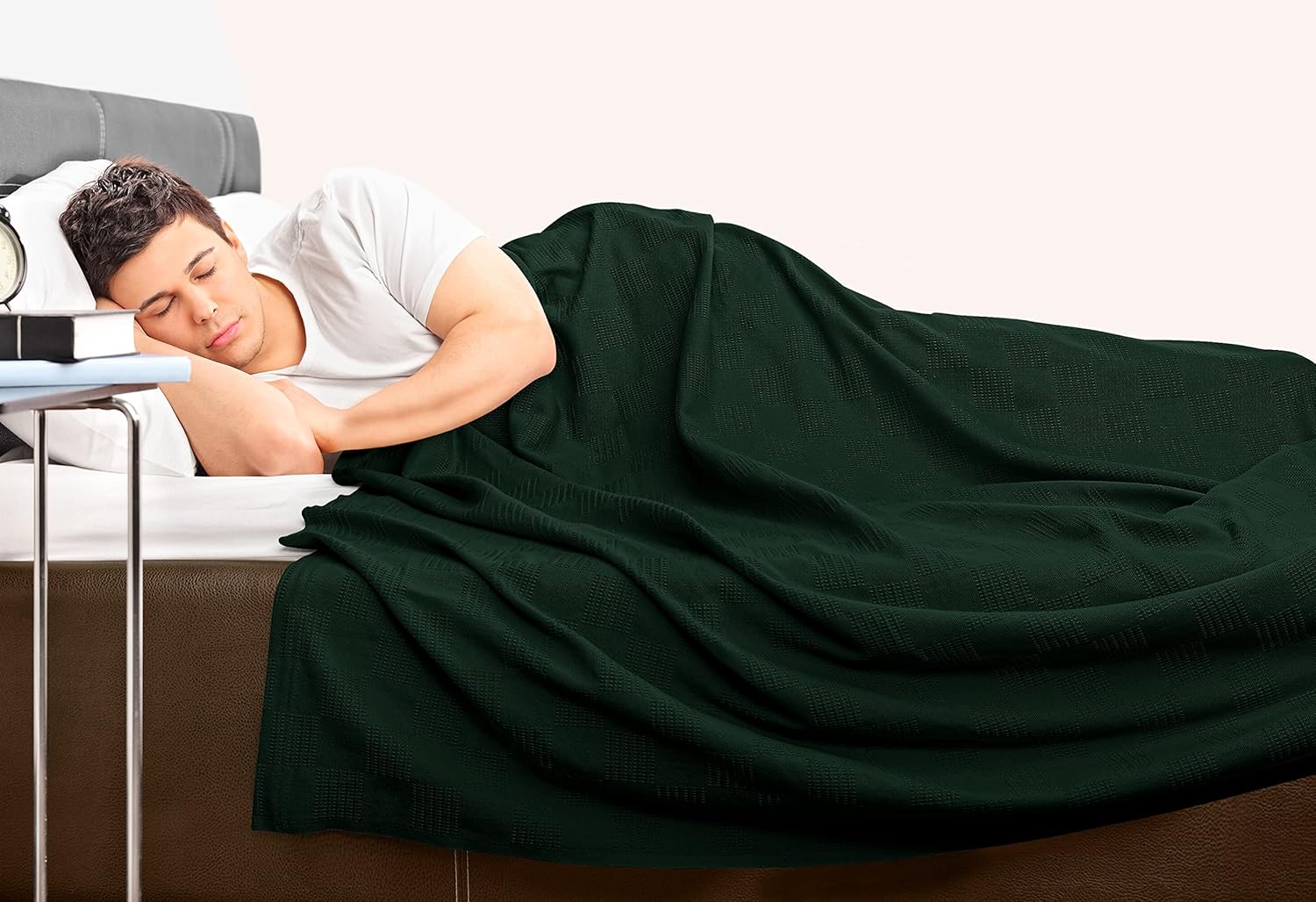 Utopia Bedding Forest Green 100% Cotton Blanket [King Size - 90x108 Inch] 350GSM Lightweight, Soft and Breathable Thermal Blanket for All Seasons - Image 8