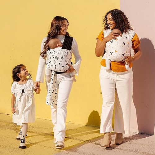 Miniatura 9 de Moby Portabebés Featherknit para recién nacidos a niños pequeños (8-33 libras), portabebés, diseño ligero y manos libres, ajustable para todo tipo