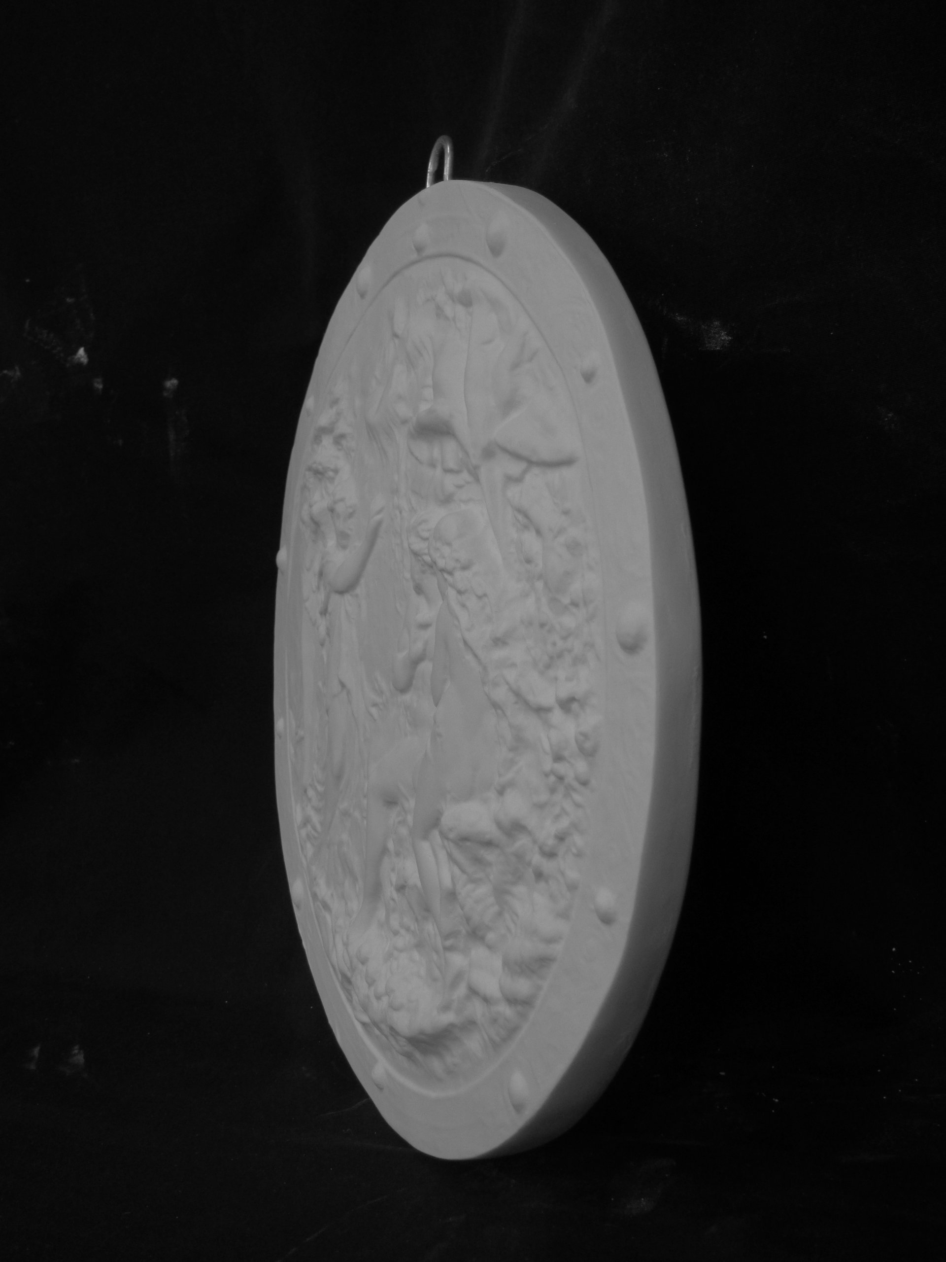 Amazon.co.jp: 石膏像 L－627 ミルトン盾レリーフ（中心部分