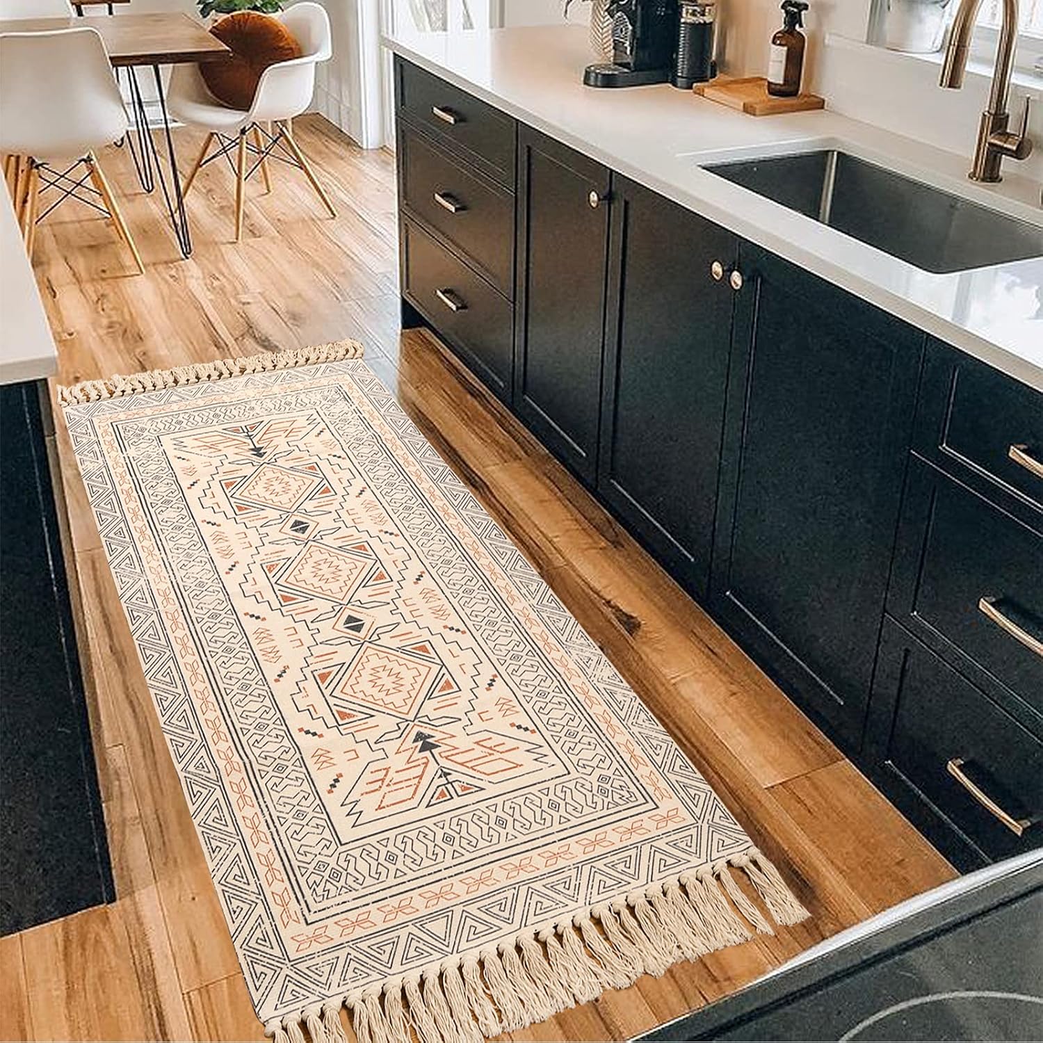 Boho Kitchen Runner Rug 2.3'x5.2',KIMODE Geometric Hand Woven Cotton Tribal Print Fringe Tassels Throw Rugs,Washable Floor Carpet for Kitchen,Bathroom,Bedroom,Laundry Room