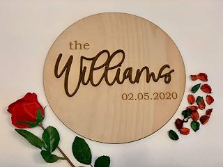 Custom Wood Last Name Sign Personalized Round Family Name Established Hanging Signs Holiday Est. Date Wedding Anniversary Gift for Couple 3D Laser Cut Name Sign Engraved Wall Door Hanging Living Room