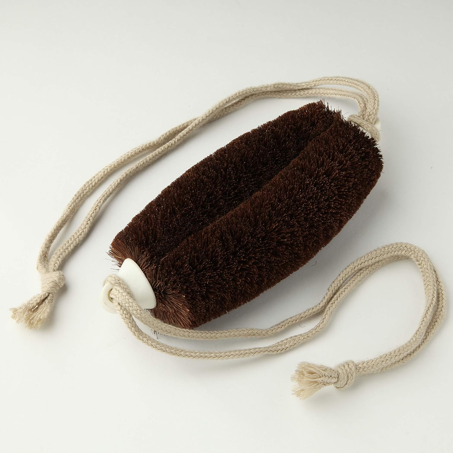 Narita-kun Body Scrubbing Brush with String