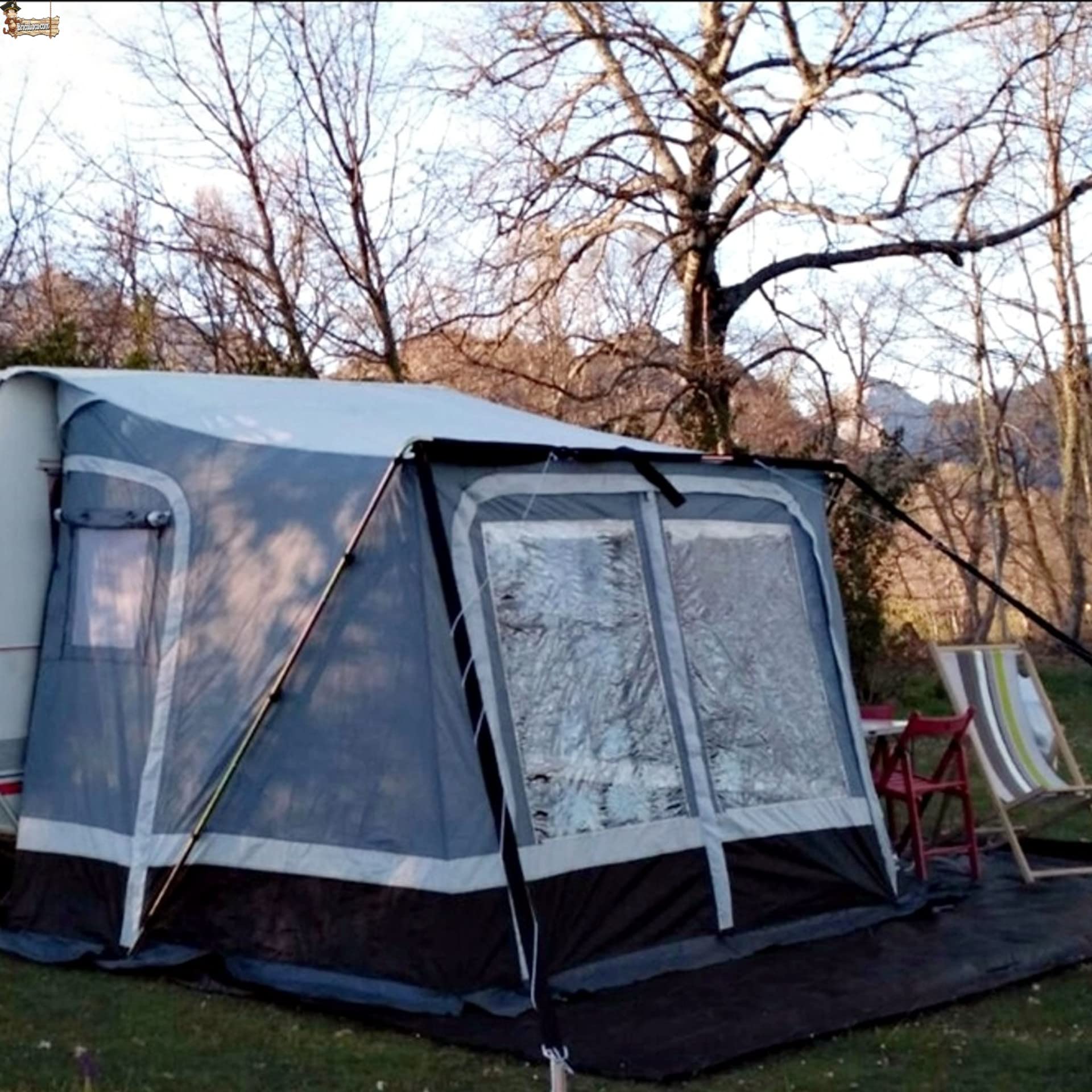 BricoLoco.com Manta Malla antihierbas Negra para Agricultura, jardín, huerto, césped Artificial. 135 grs./m2. Tela en Rafia de Polipropileno 100%. (50, 2)