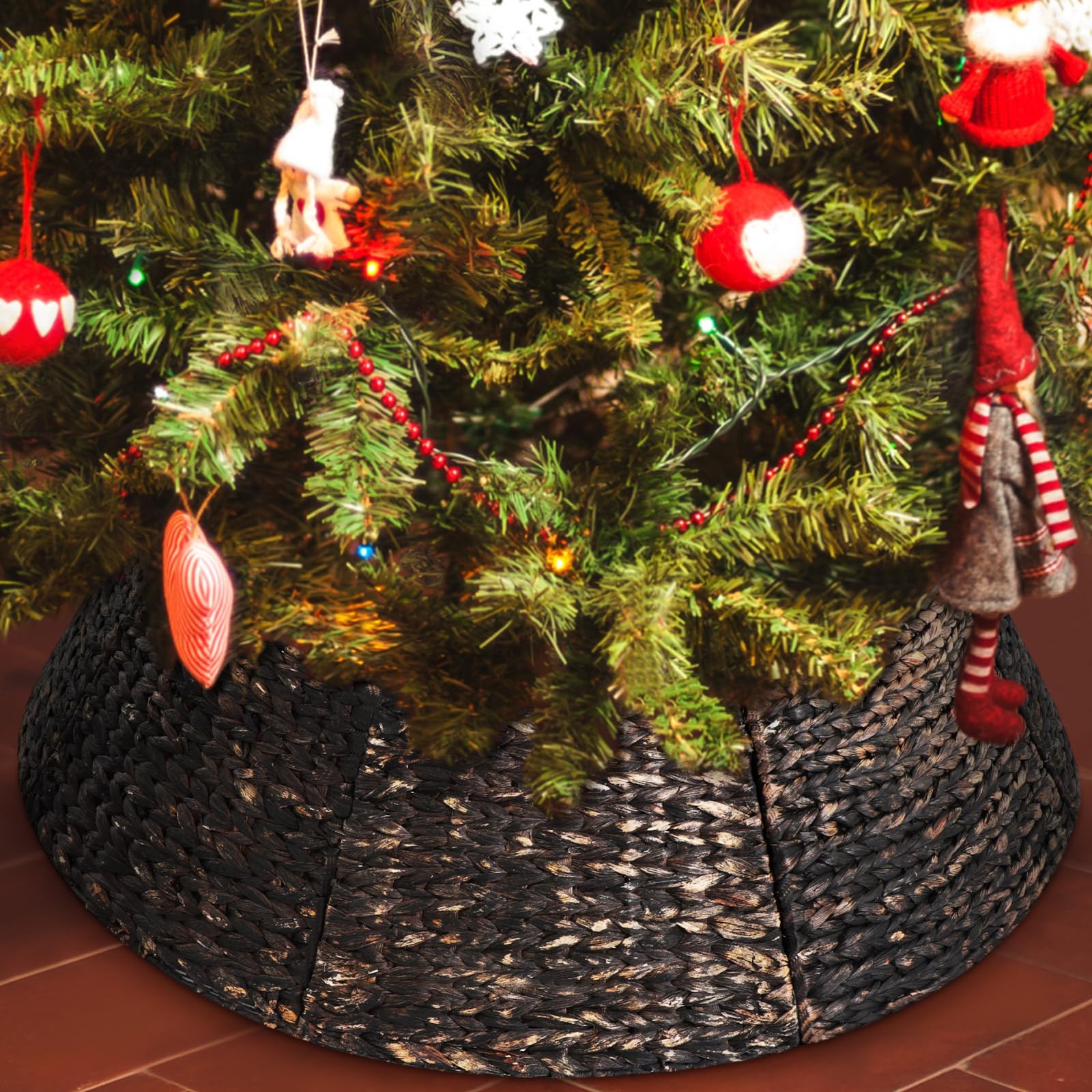 LilifulChristmas Tree Collar Woven Tree Collar Tree Ring Farmhouse Tree Collar Wicker Rustic Tree Skirt for Christmas Tree Decorations(Dark Brown,42 Inches)
