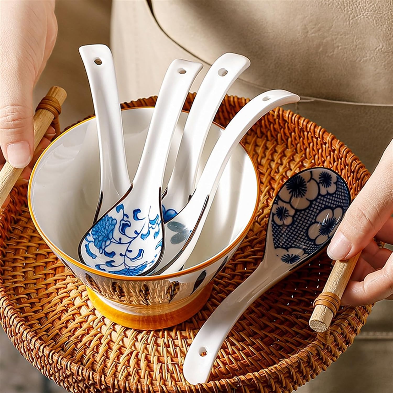 Soup Spoon Ceramic Spoons Set of 4 Asian Ladle Porcelain Japanese Ice Cream Scoop(J)