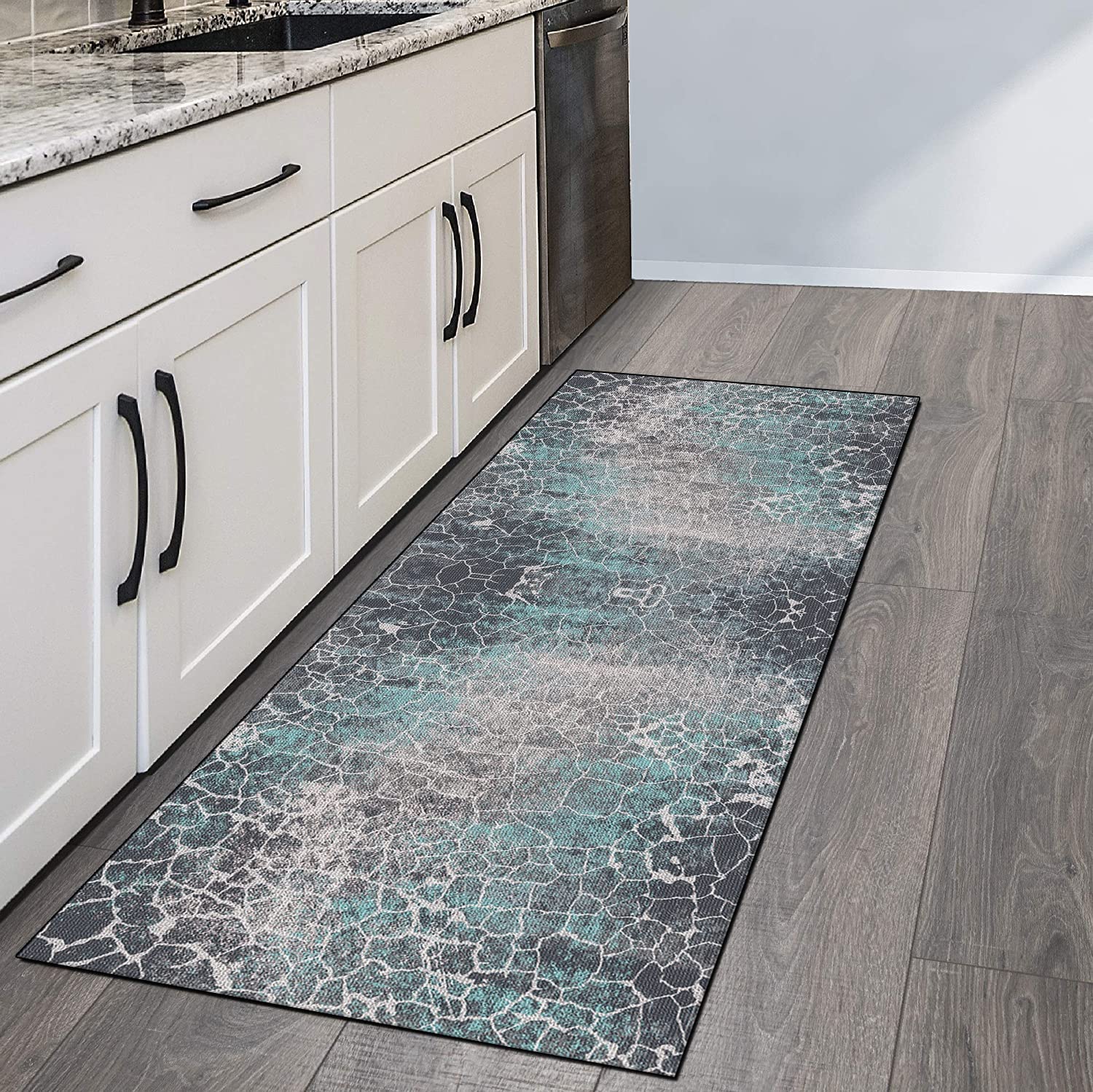 QQrunner Tapijtloper voor gang, keuken, 40 x 400 cm, keukentapijt, antislip, zwart-wit, gestreept, wasbaar, per meter, slaapkamer, gang, tapijtloper, lang, lengte aanpasbaar, 40-120 cm breed QQrunner Tapijtloper voor gang, keuken, 40 x 400 cm, keukentapijt, antislip, zwart-wit, gestreept, wasbaar, per meter, slaapkamer, gang, tapijtloper, lang, lengte aanpasbaar, 40-120 cm breed