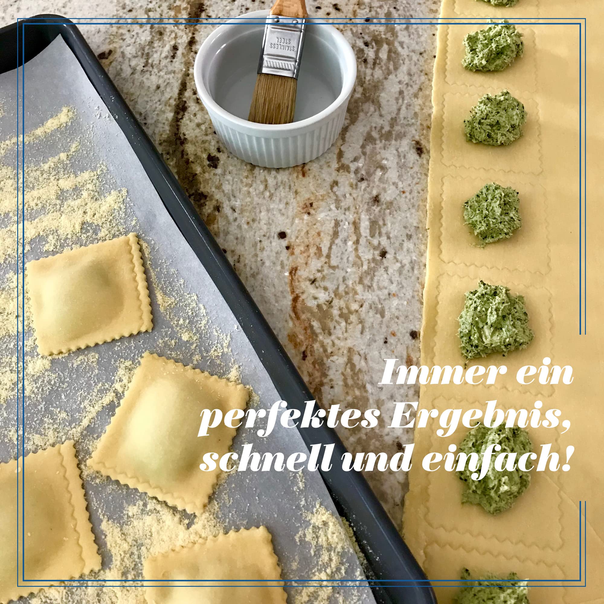 La Gondola Ravioli-Stempel - Quadratisch Gewellt 45x55mm | Italienisches Pasta-Werkzeug für Zuhause gewerbliche Küche | Messing, Naturholz | Einfach zu verwenden | Ravioli Ausstecher Made in Italy
